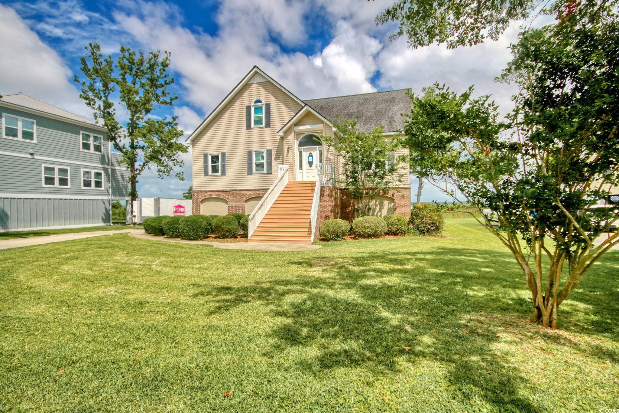 404 Sassanqua Dr.
