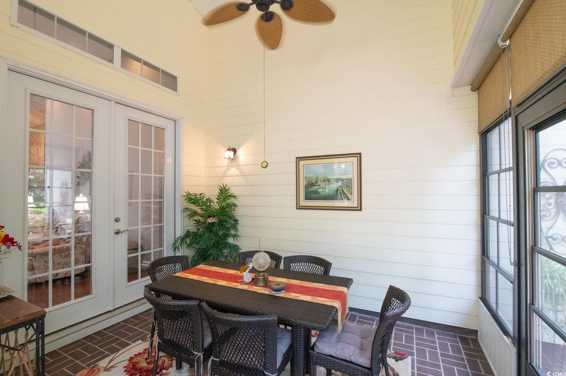 549 Grand Cypress Way