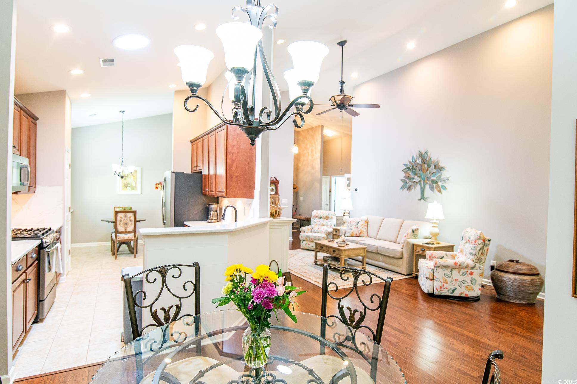 549 Grand Cypress Way