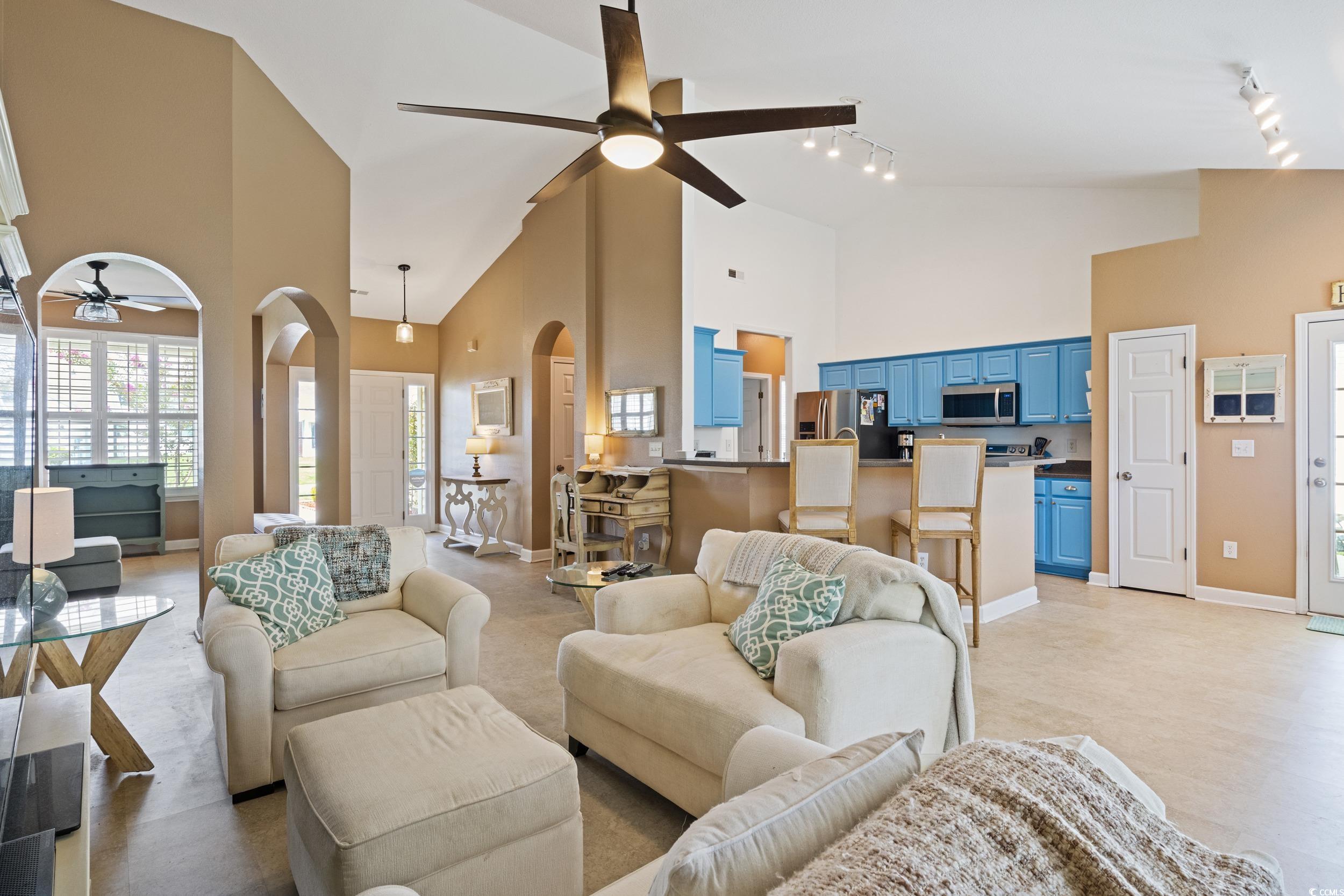 904 Silverton Dr.