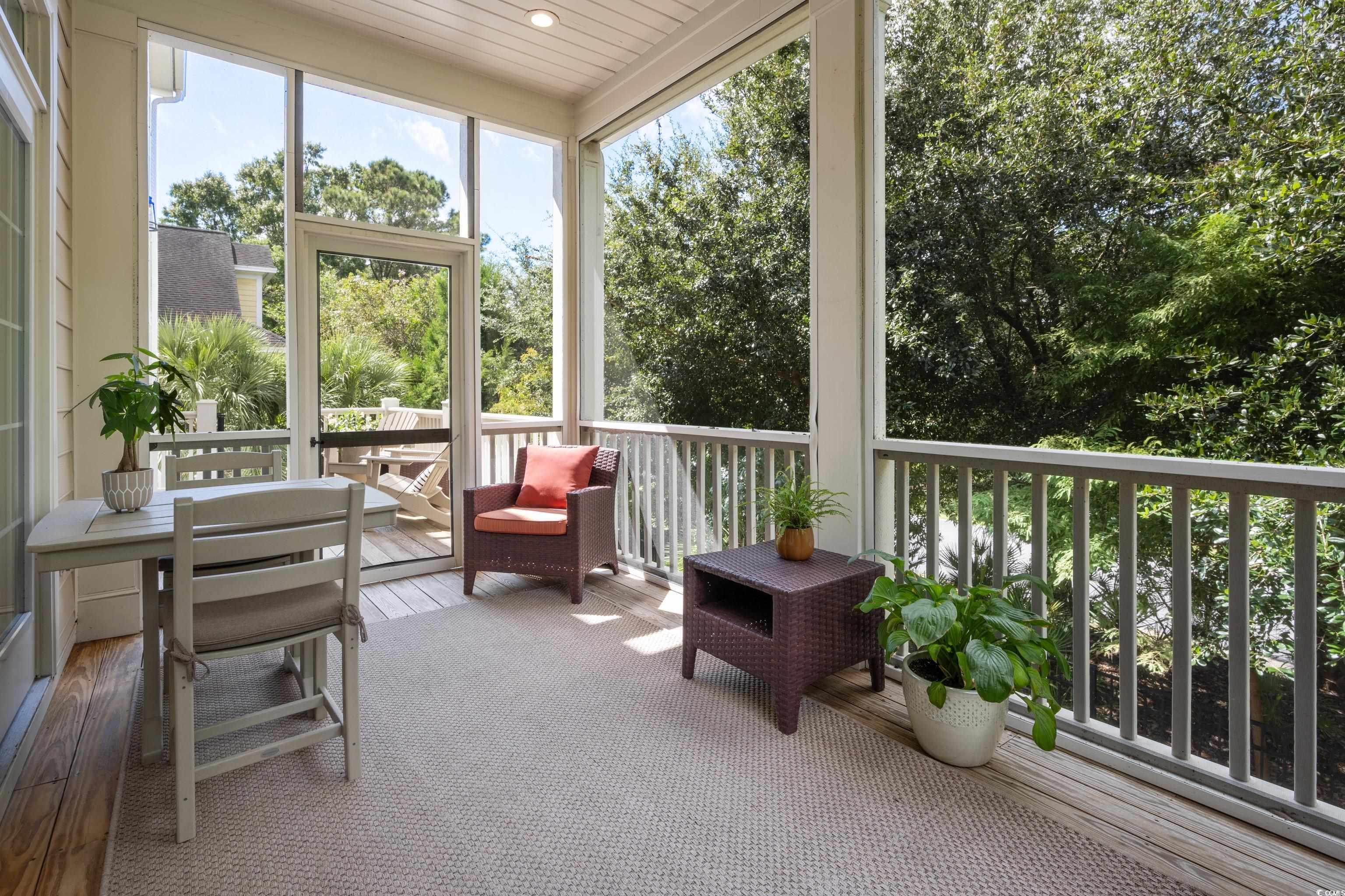 203 Whiting Ln.