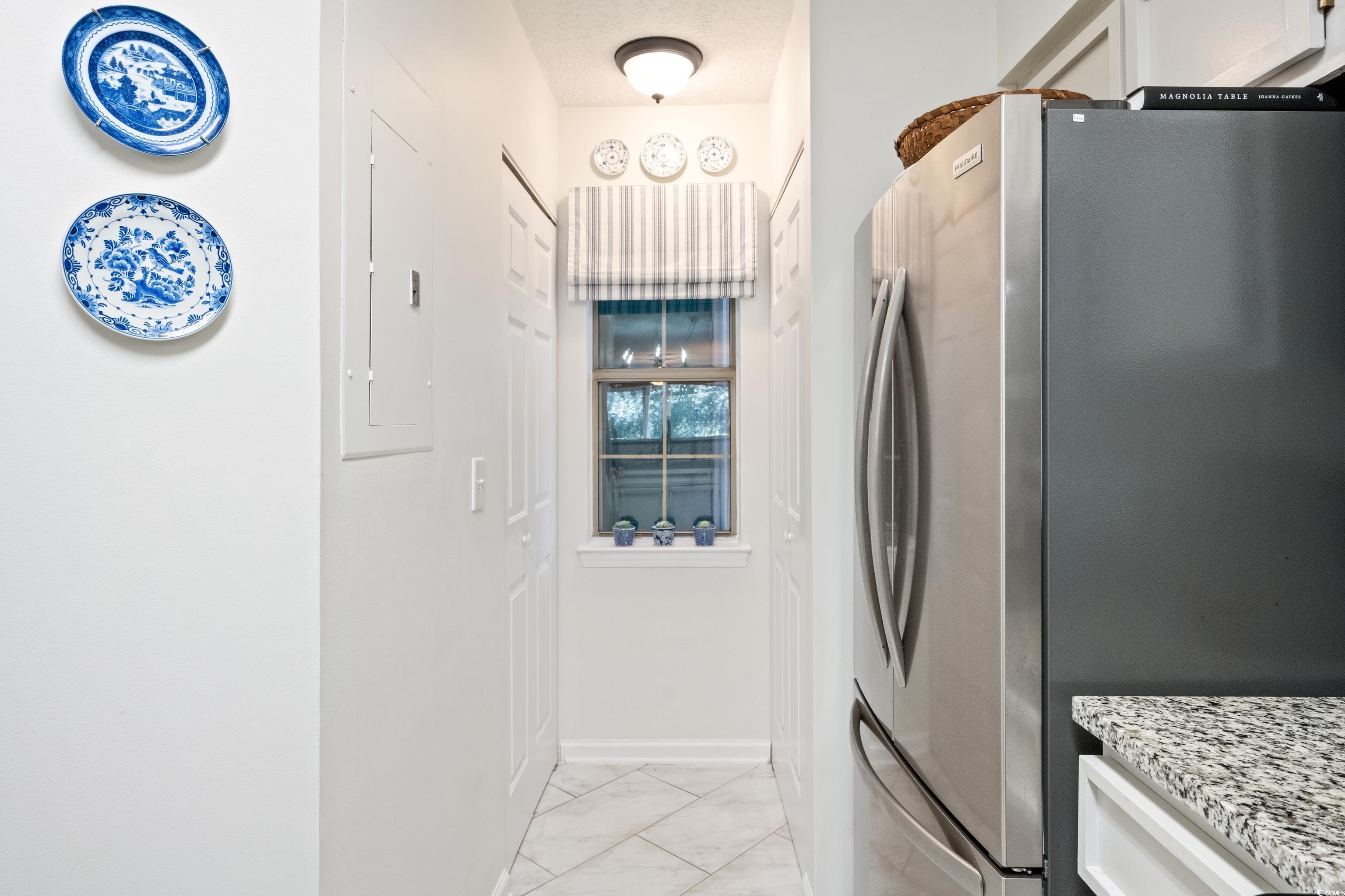 227 Pinehurst Ln. Unit: 6B