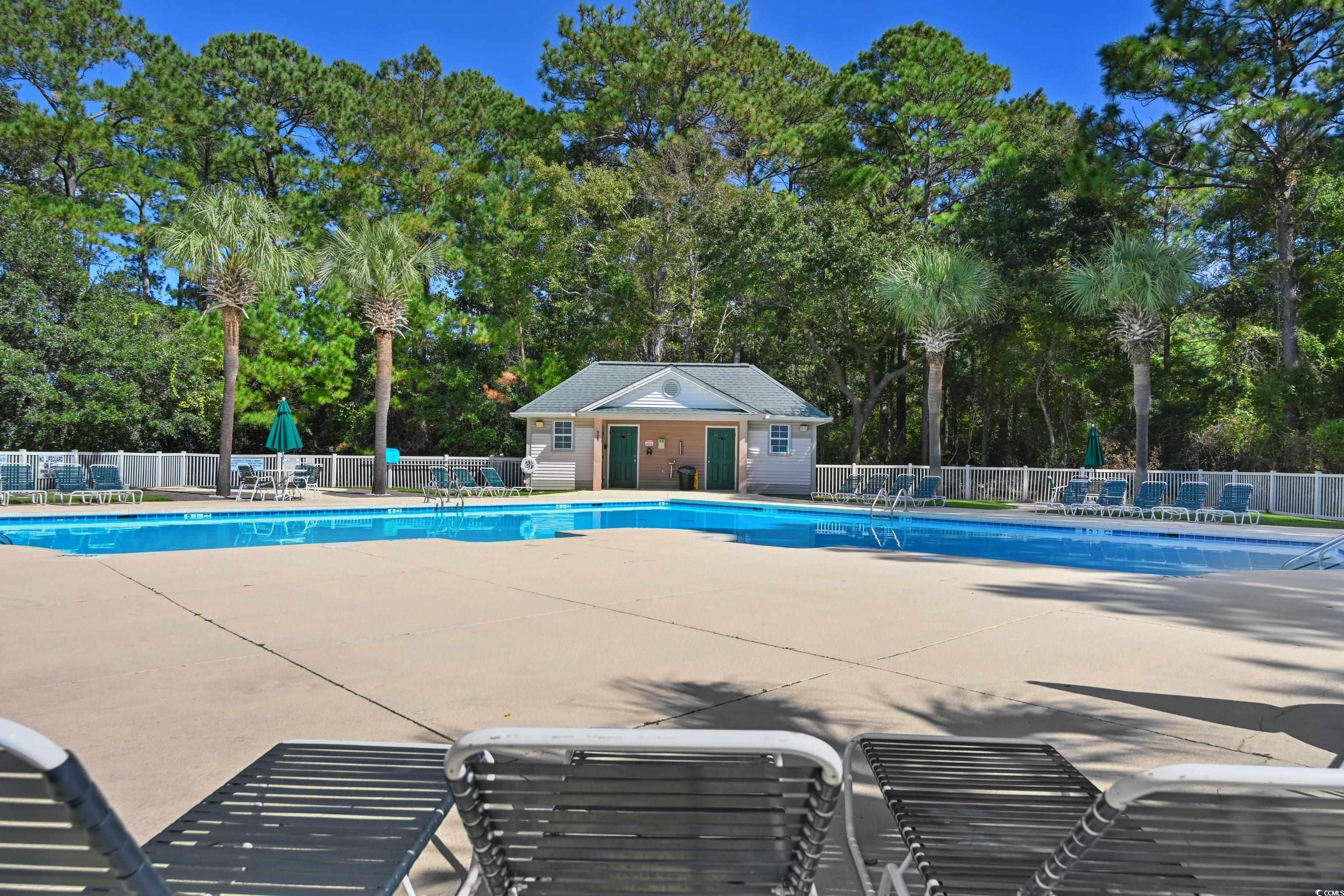 227 Pinehurst Ln. Unit: 6B