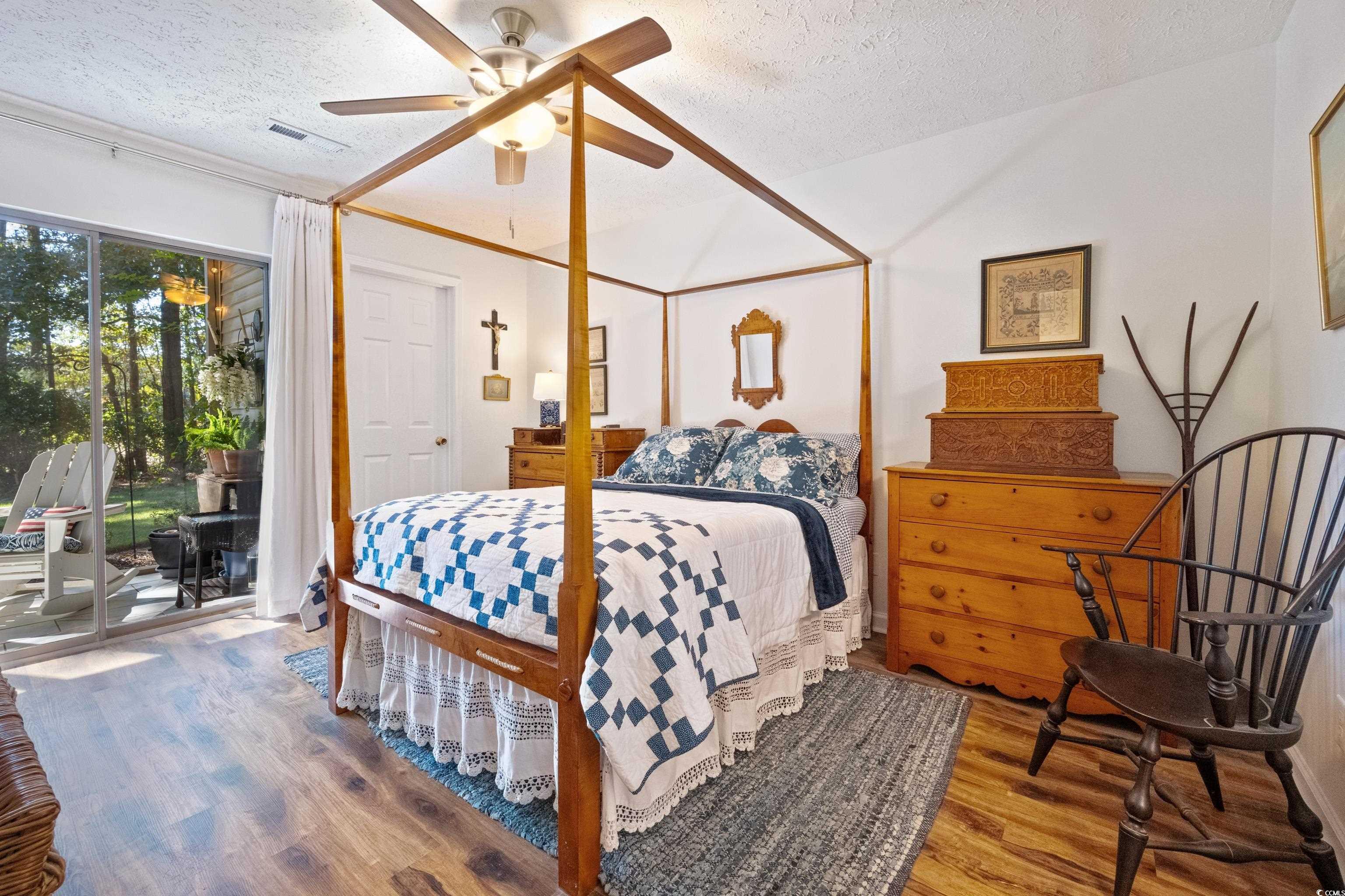 227 Pinehurst Ln. Unit: 6B