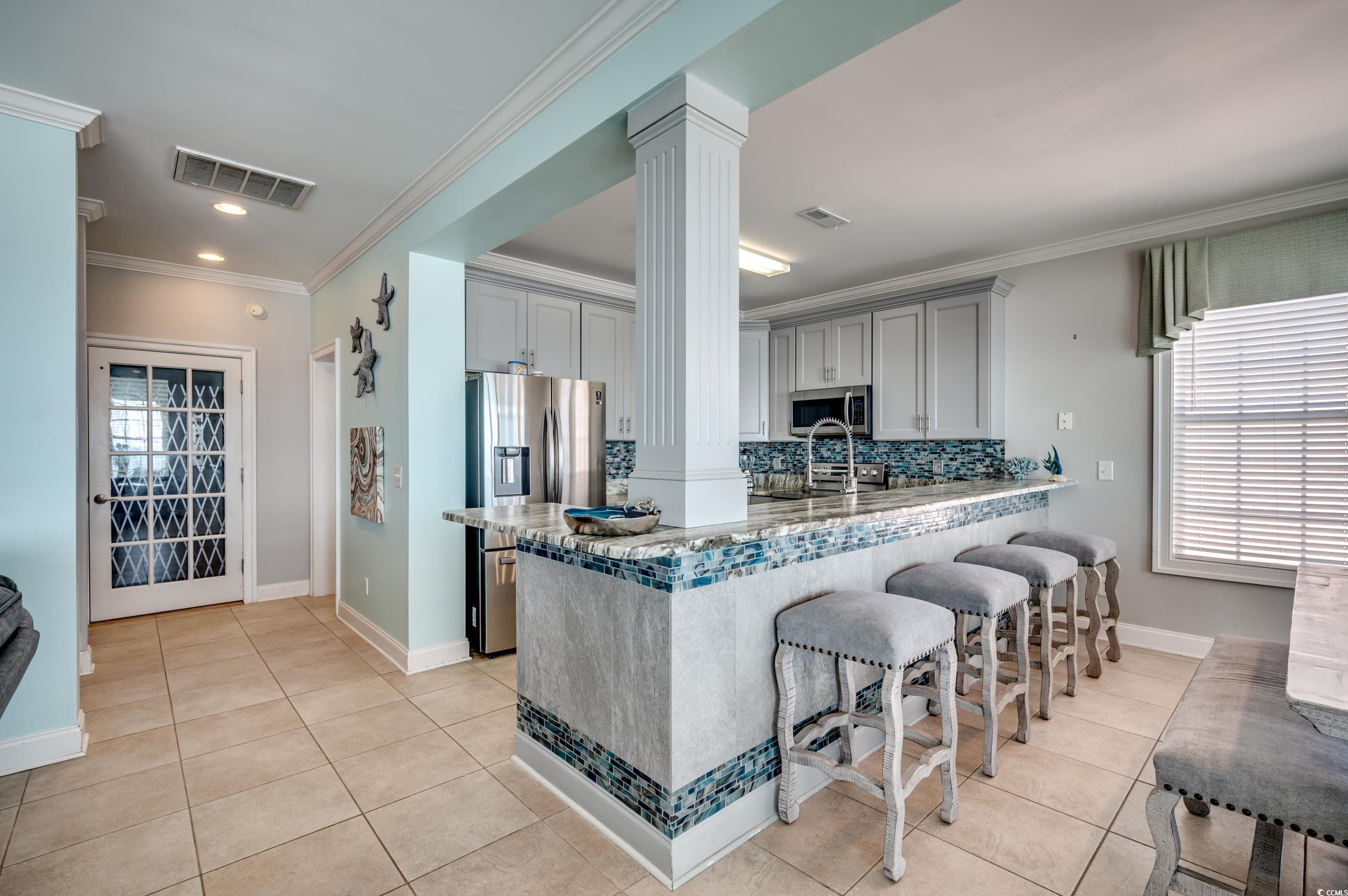 410 S Waccamaw Dr.