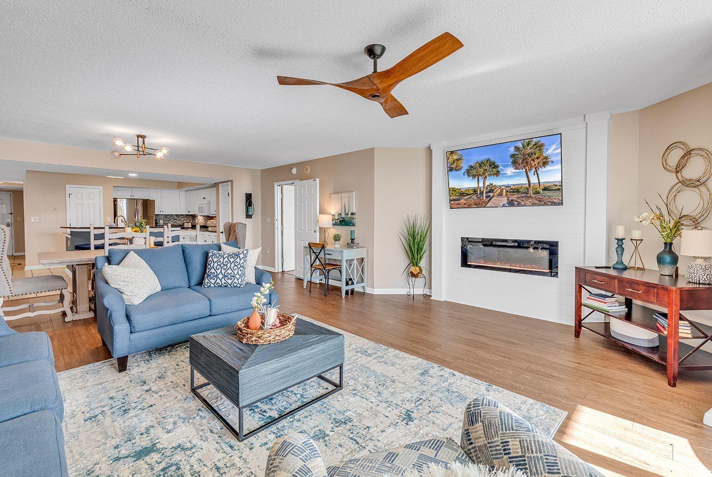 2151 Bridge View Ct. Unit: 2-202