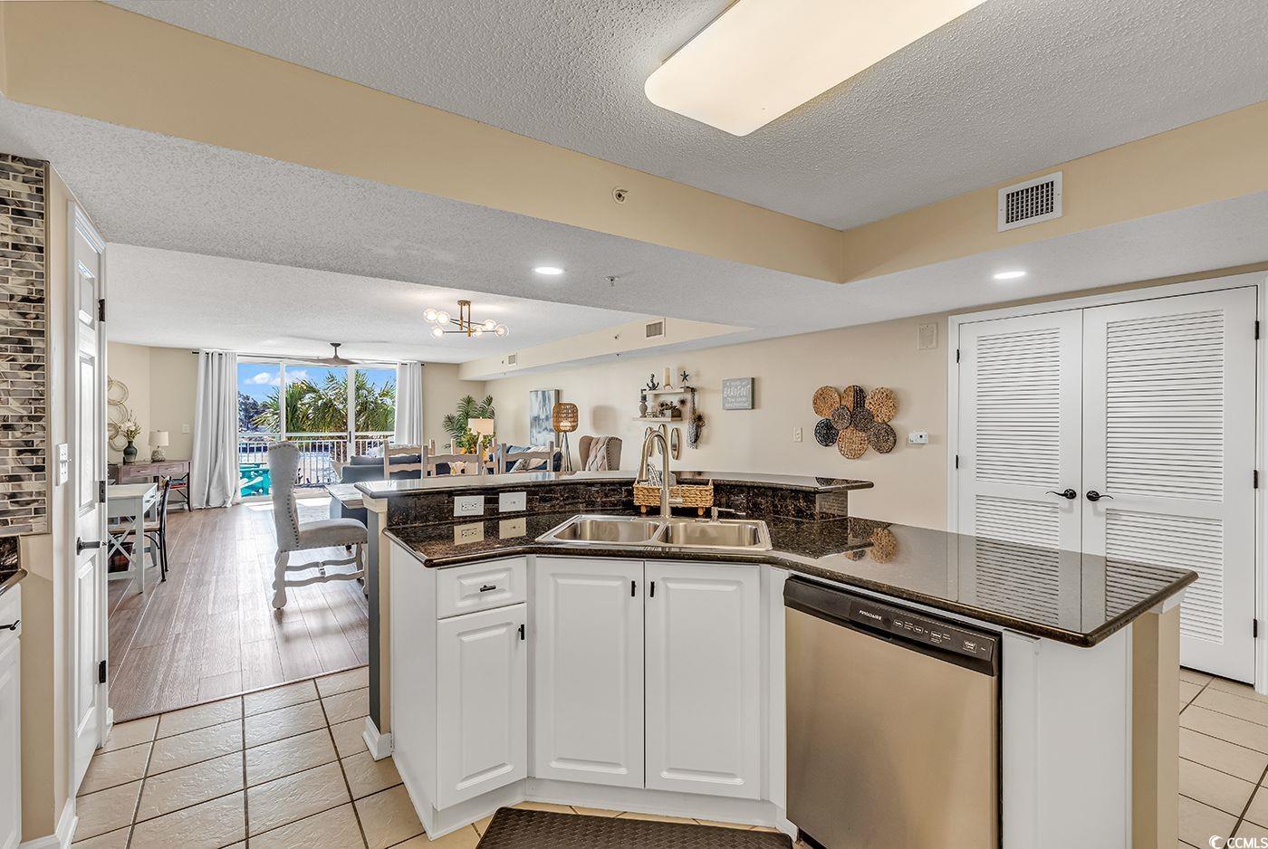 2151 Bridge View Ct. Unit: 2-202