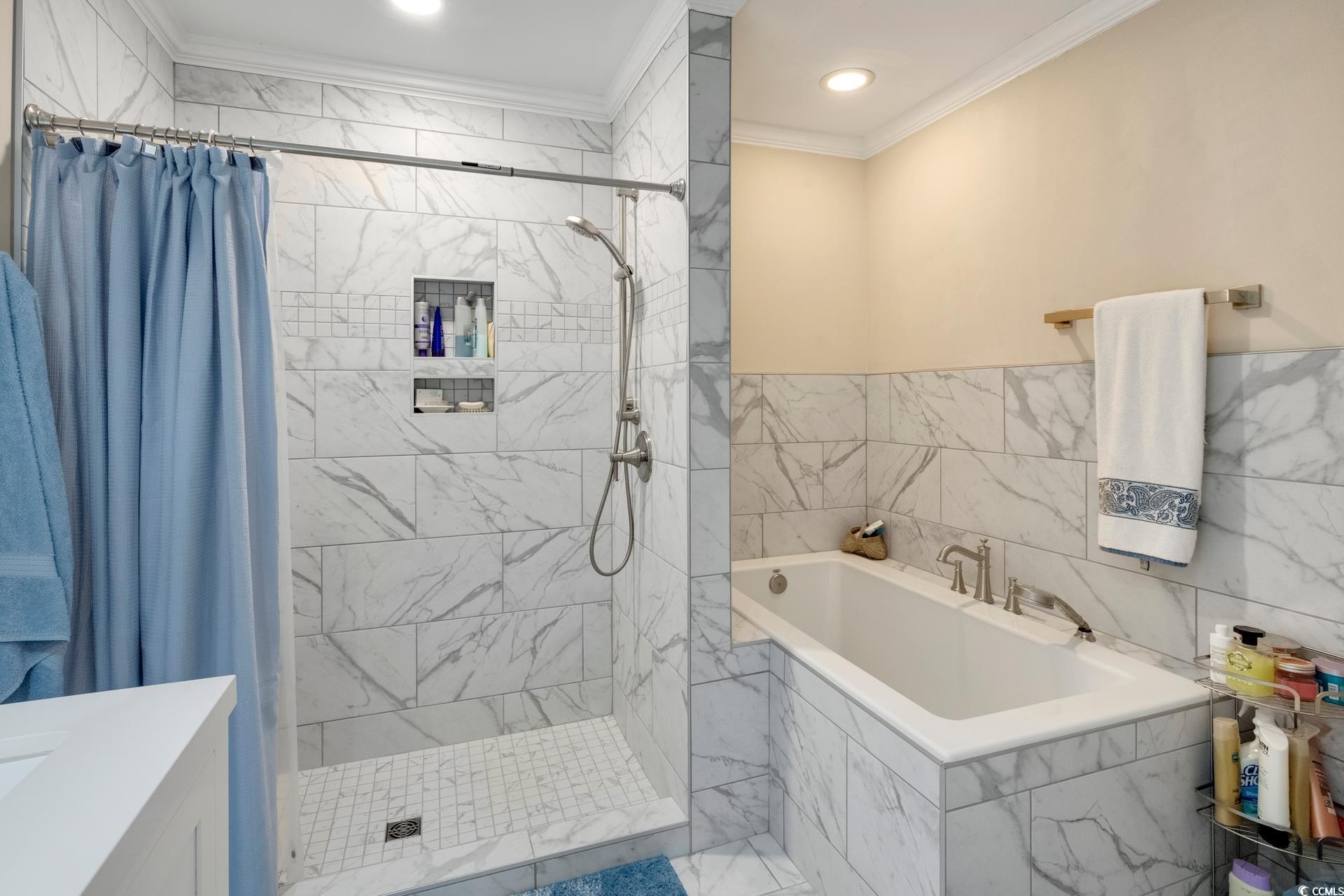 551 -1 Golden Bear Dr. Unit: 1/A