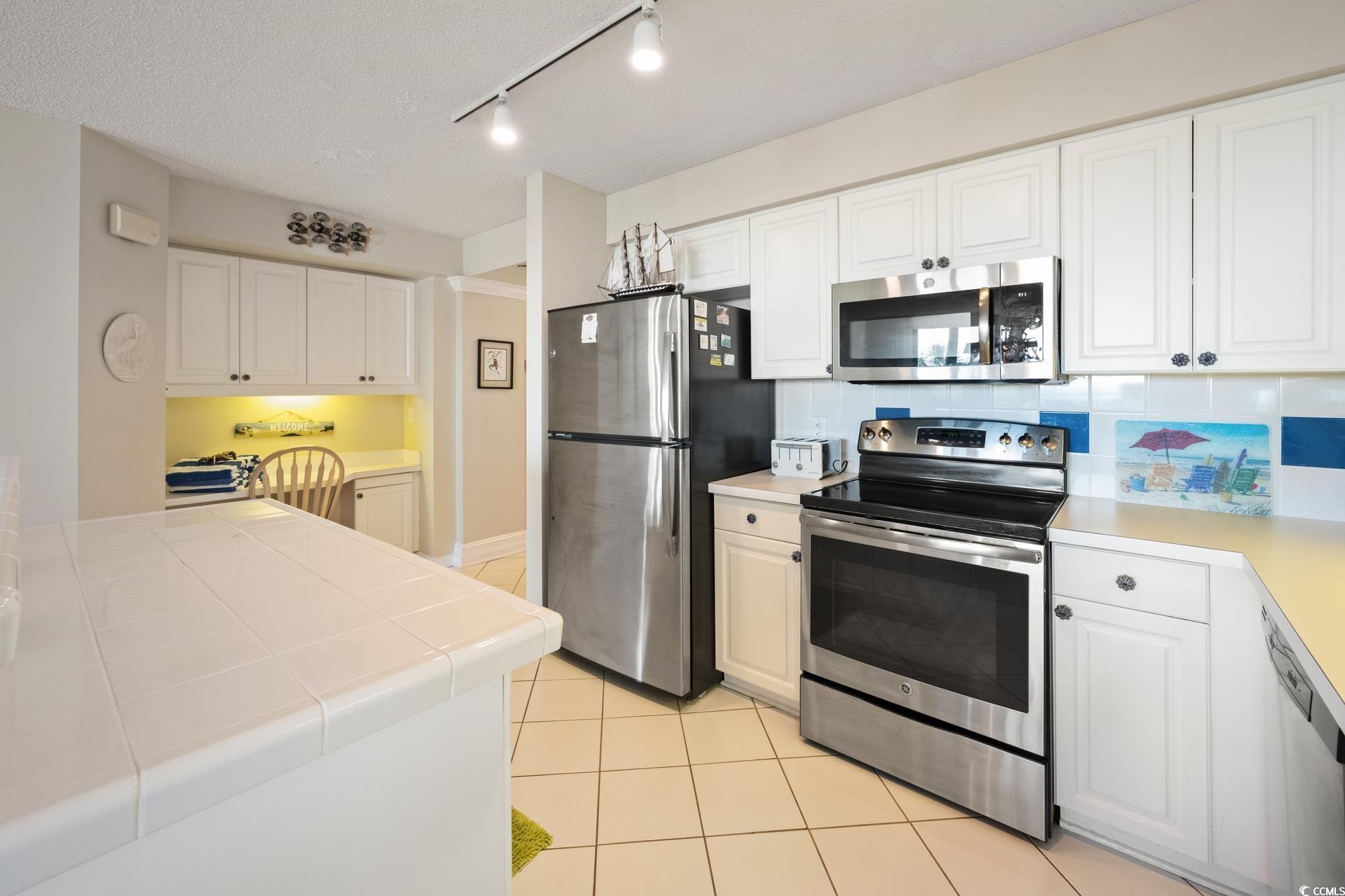 669 Retreat Beach Circle Unit: C-2-D