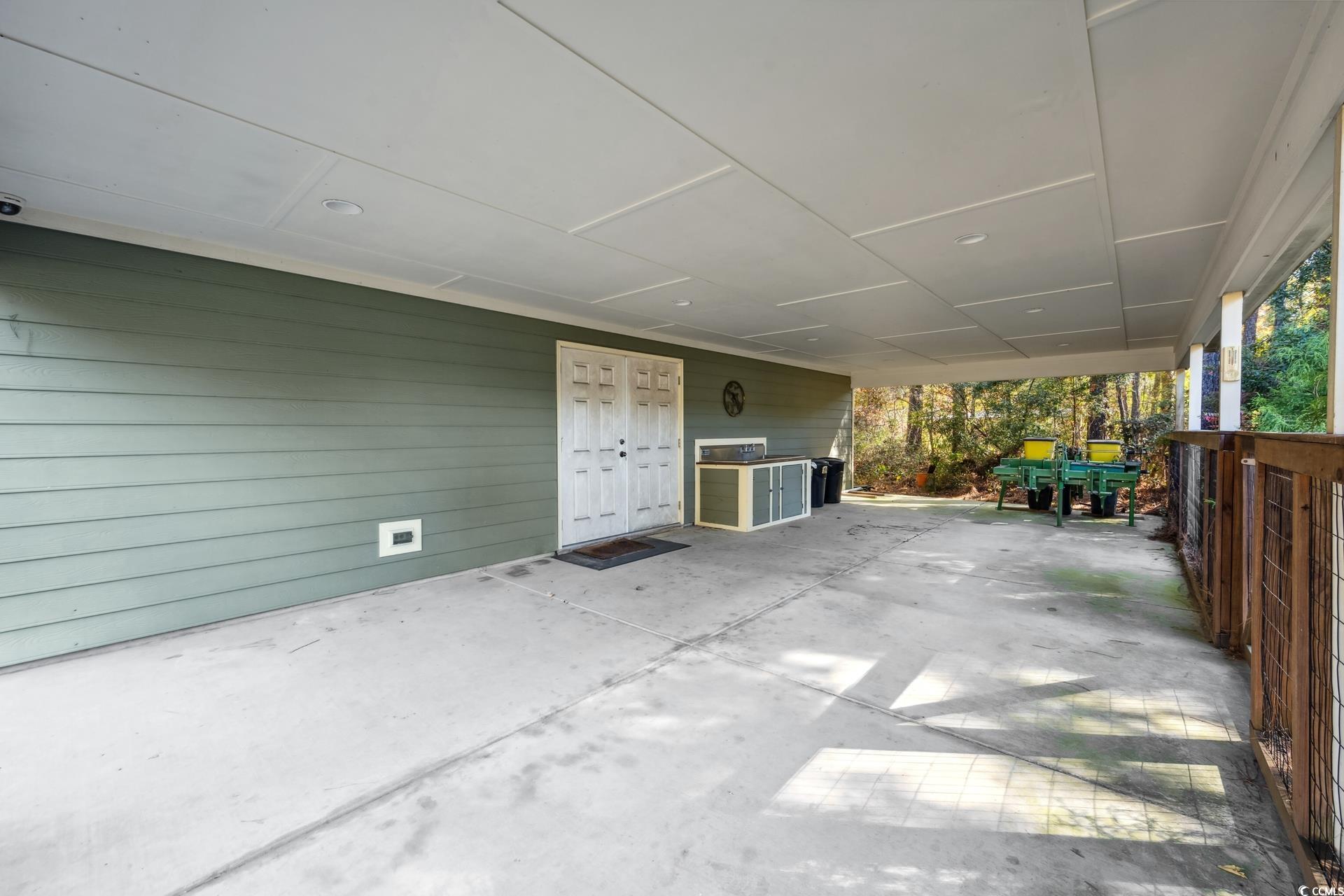 395 Buck Dr.