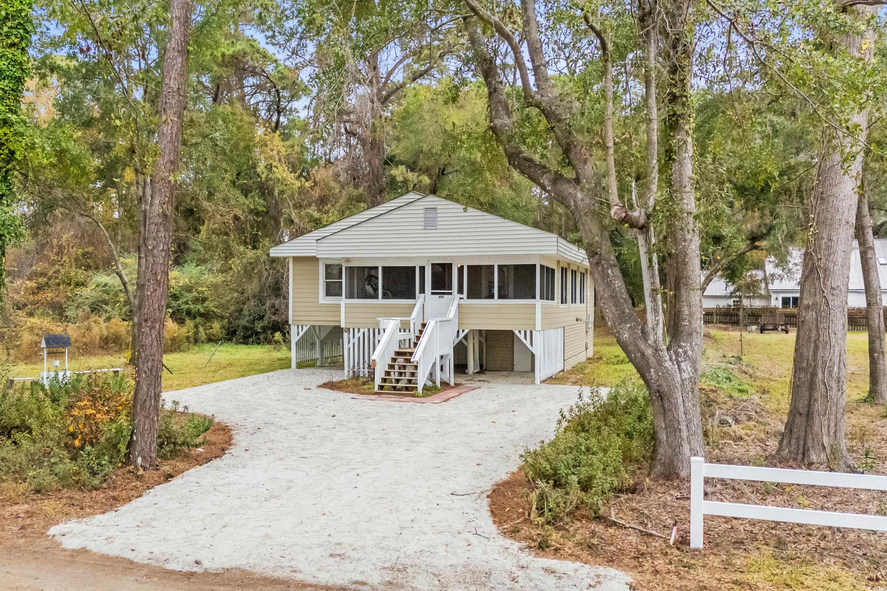 137 Whipporwill Dr