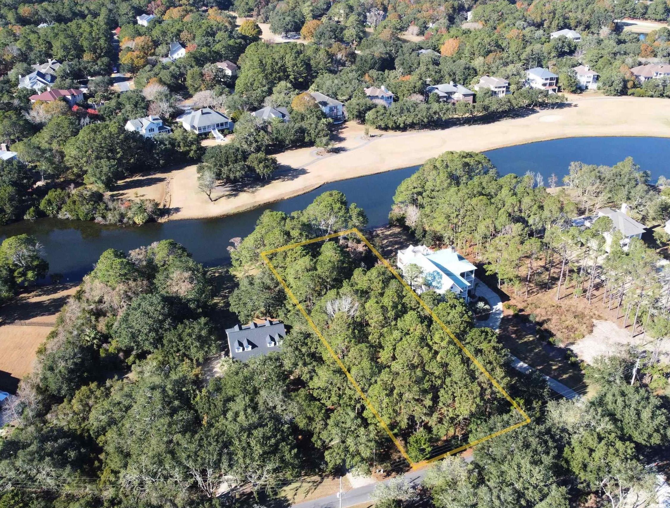 Lot 18 Luvan Blvd.