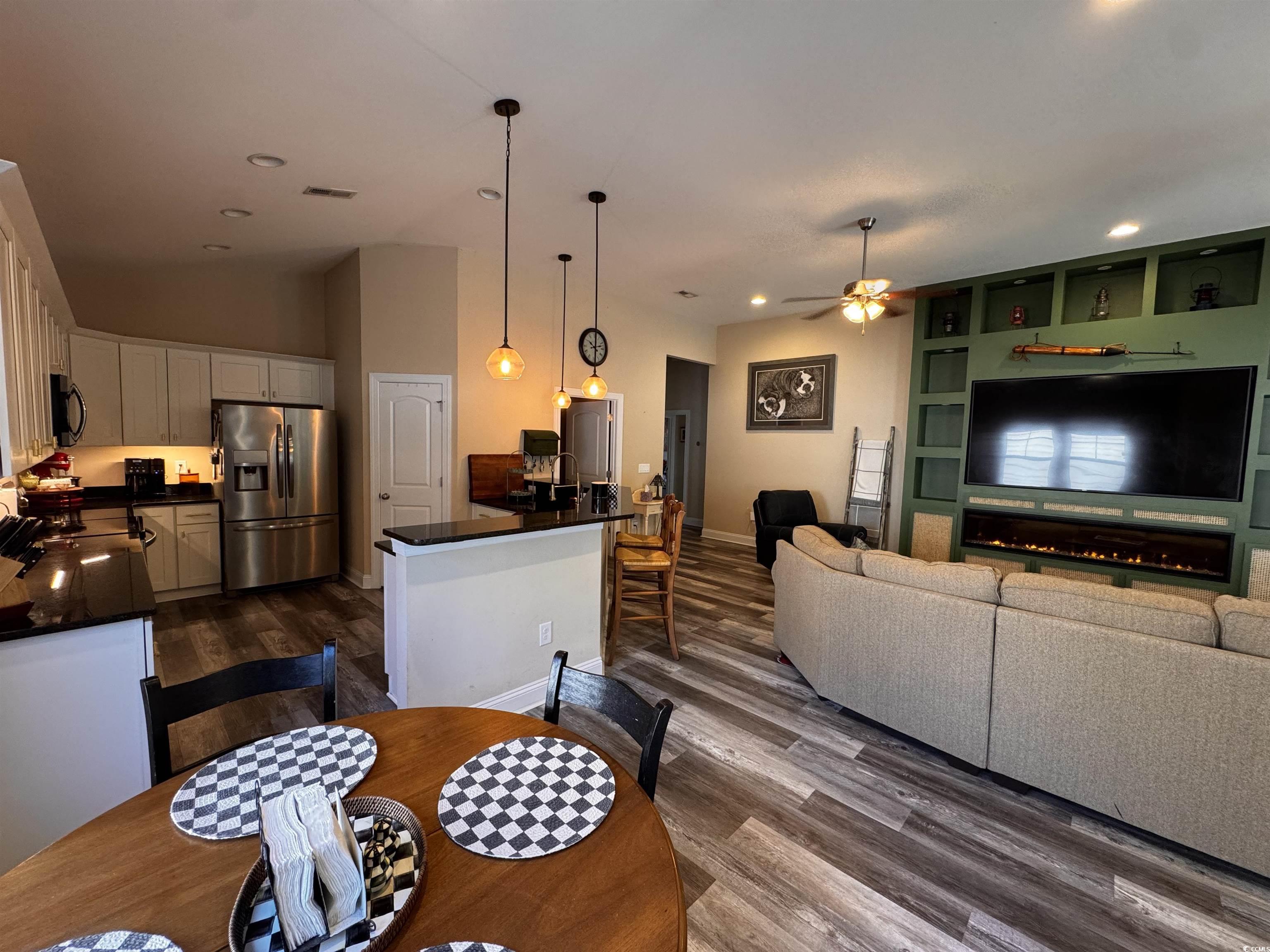 225 Coachman Dr.