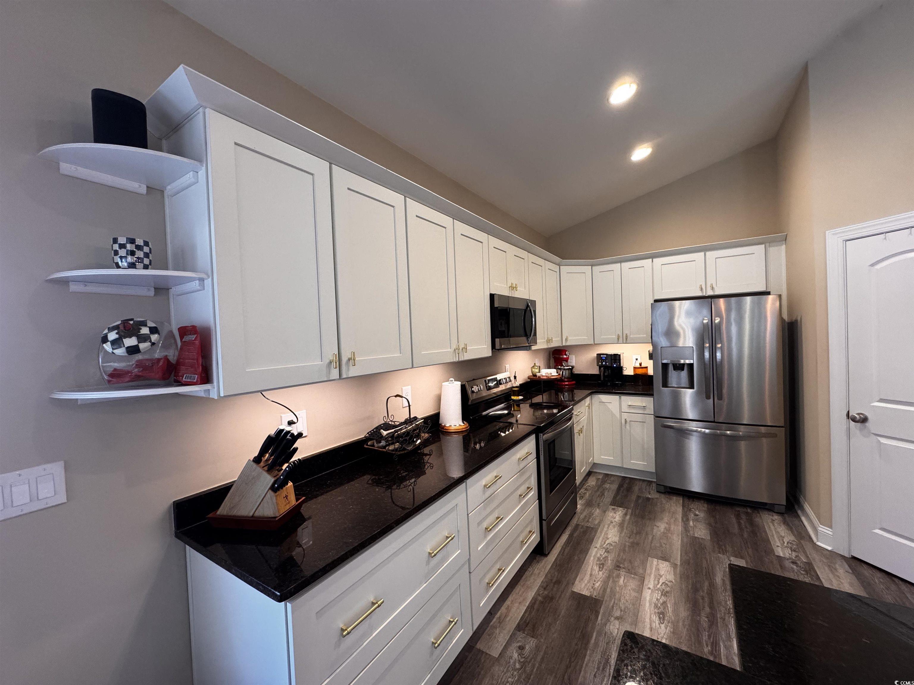 225 Coachman Dr.