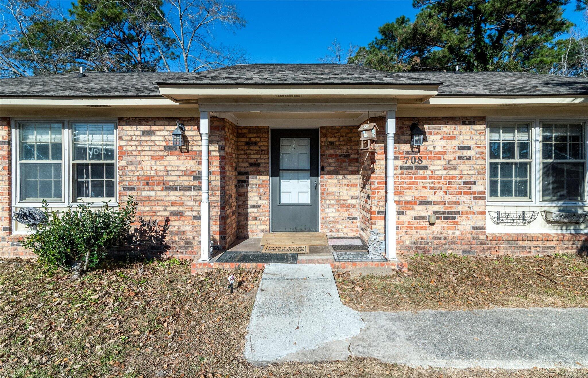 708 Longstreet Street