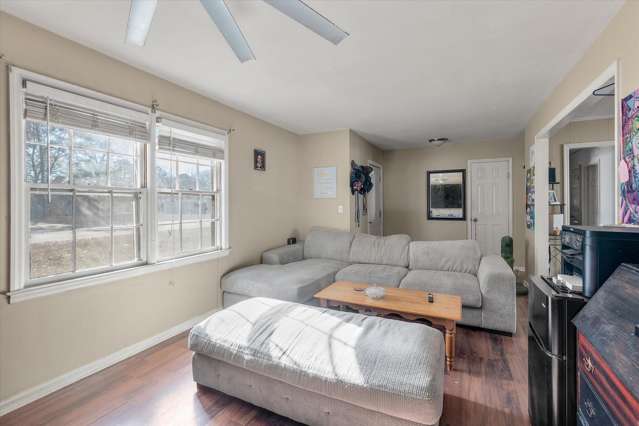 708 Longstreet Street