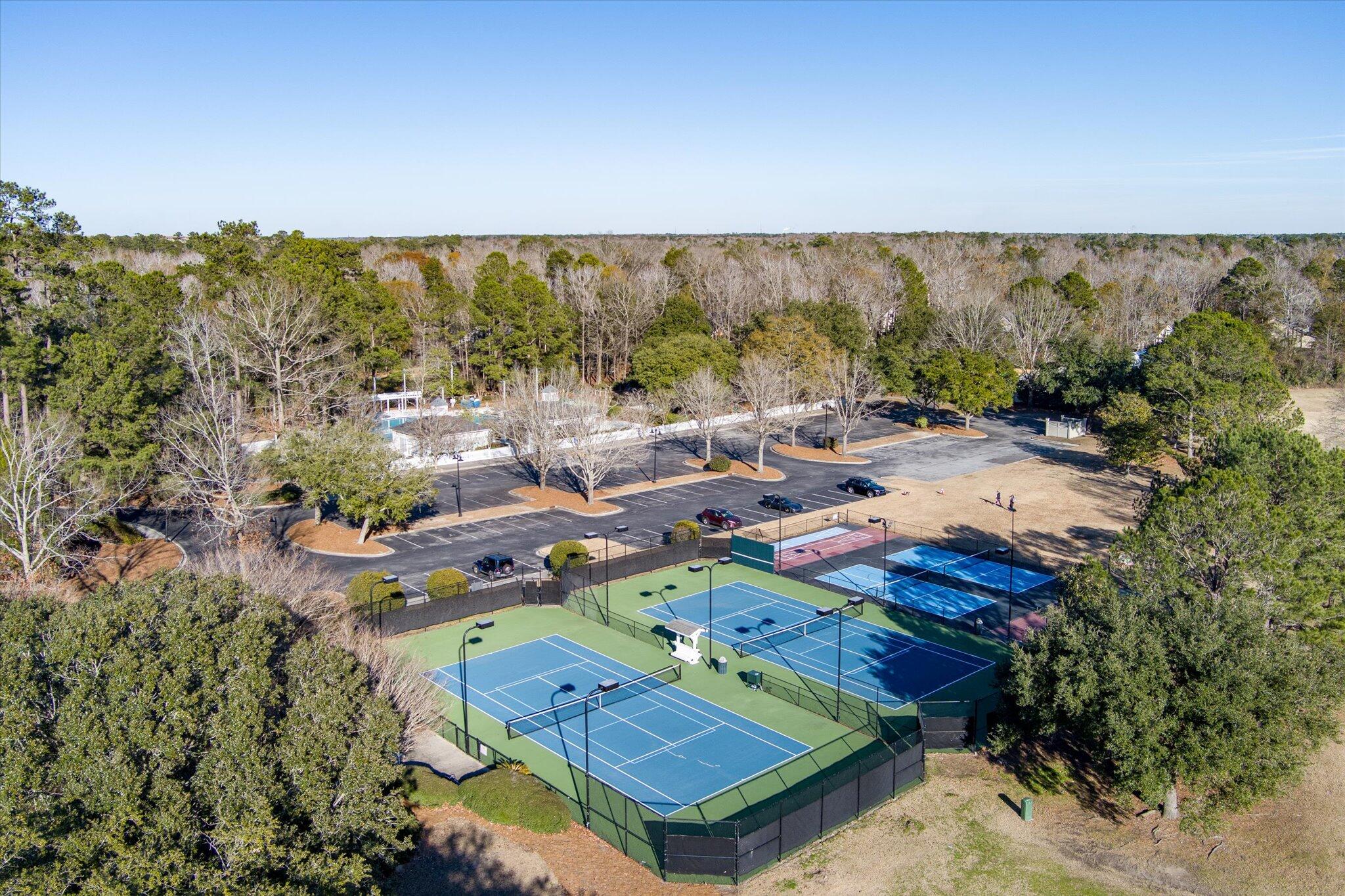 4245 Club Course Drive