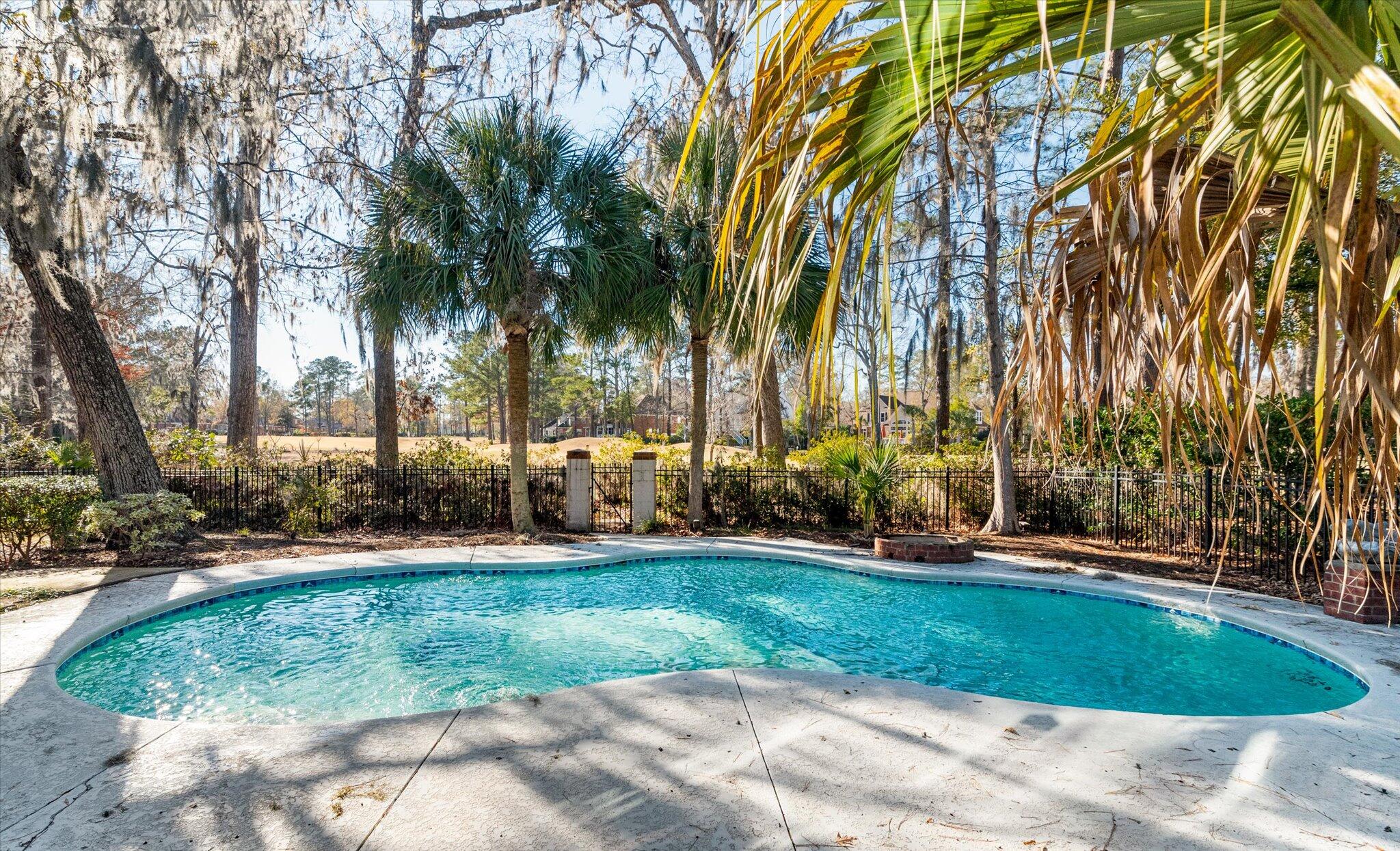 4245 Club Course Drive