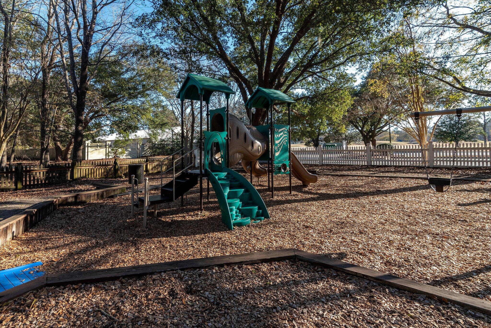 4245 Club Course Drive