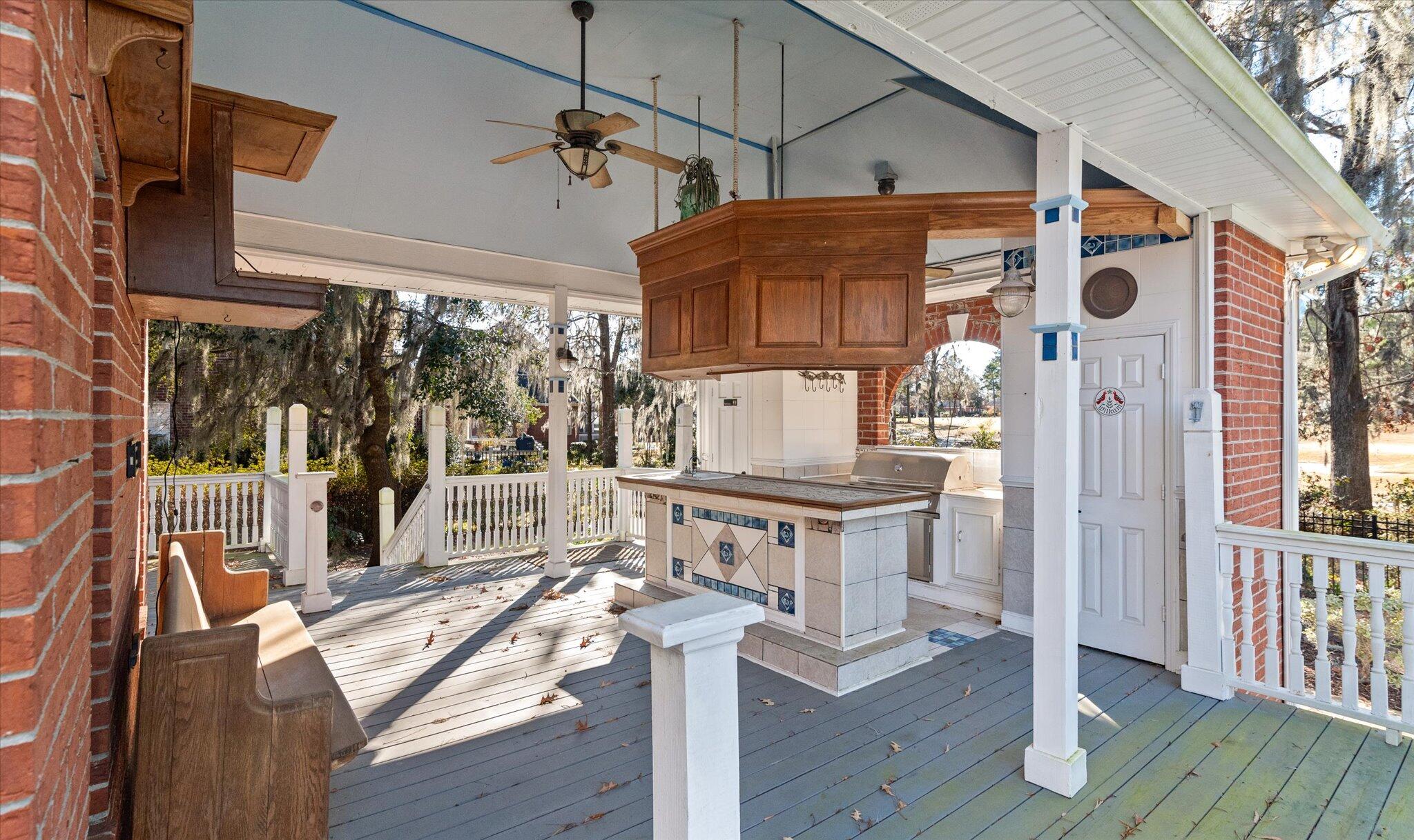 4245 Club Course Drive