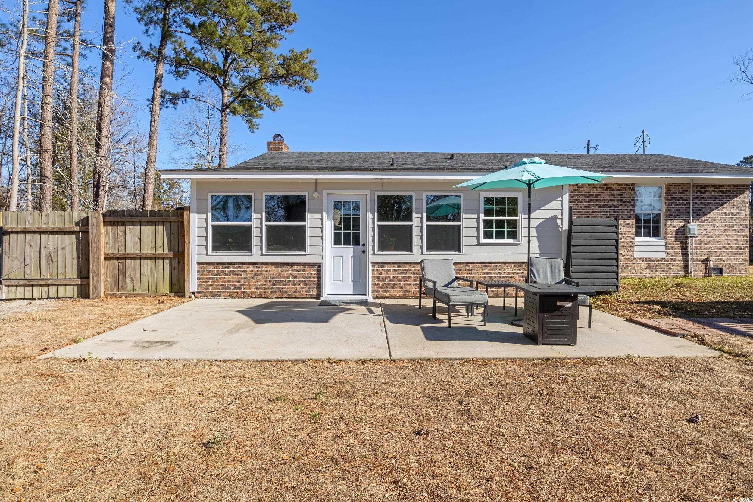 707 Rose Dr.