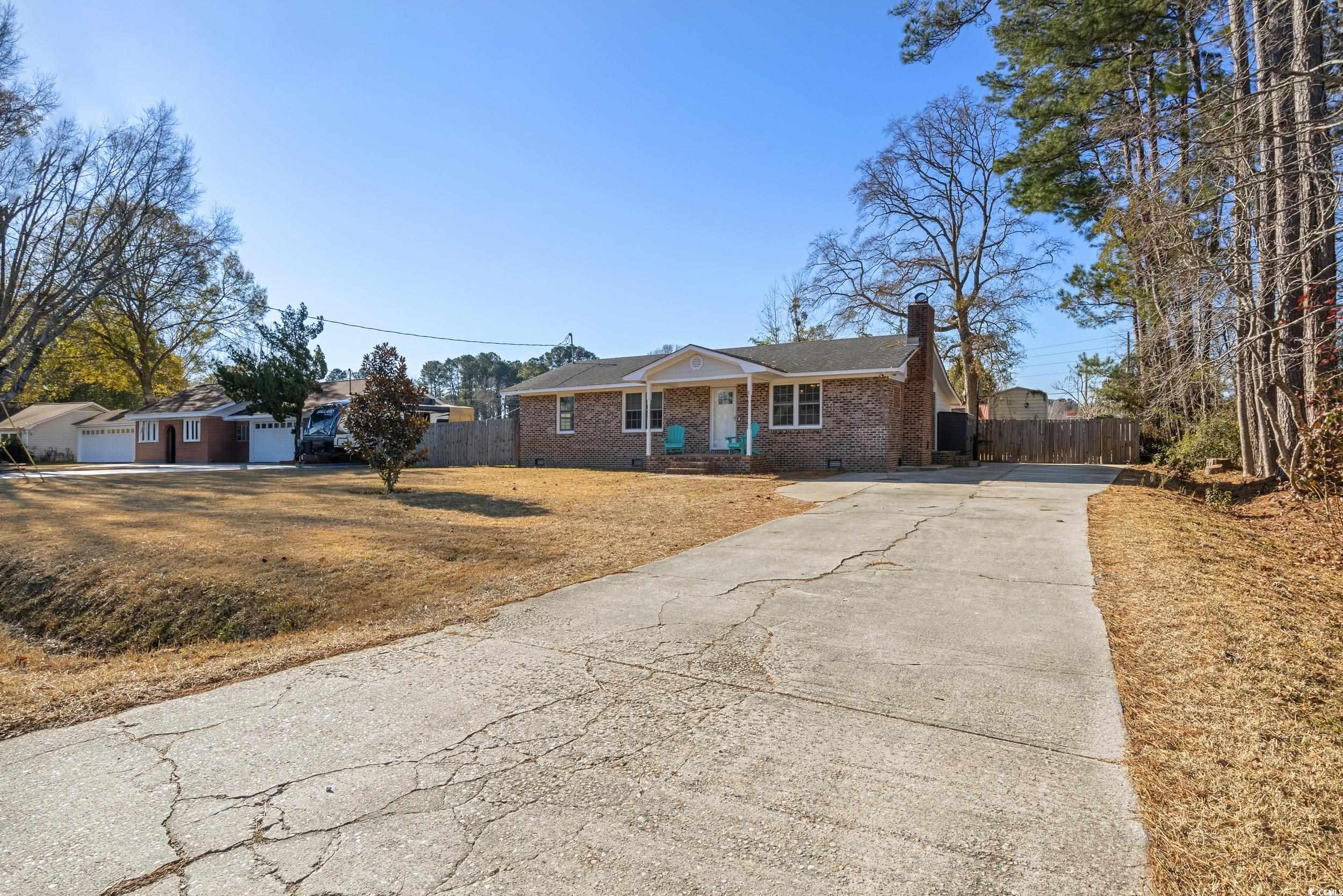 707 Rose Dr.
