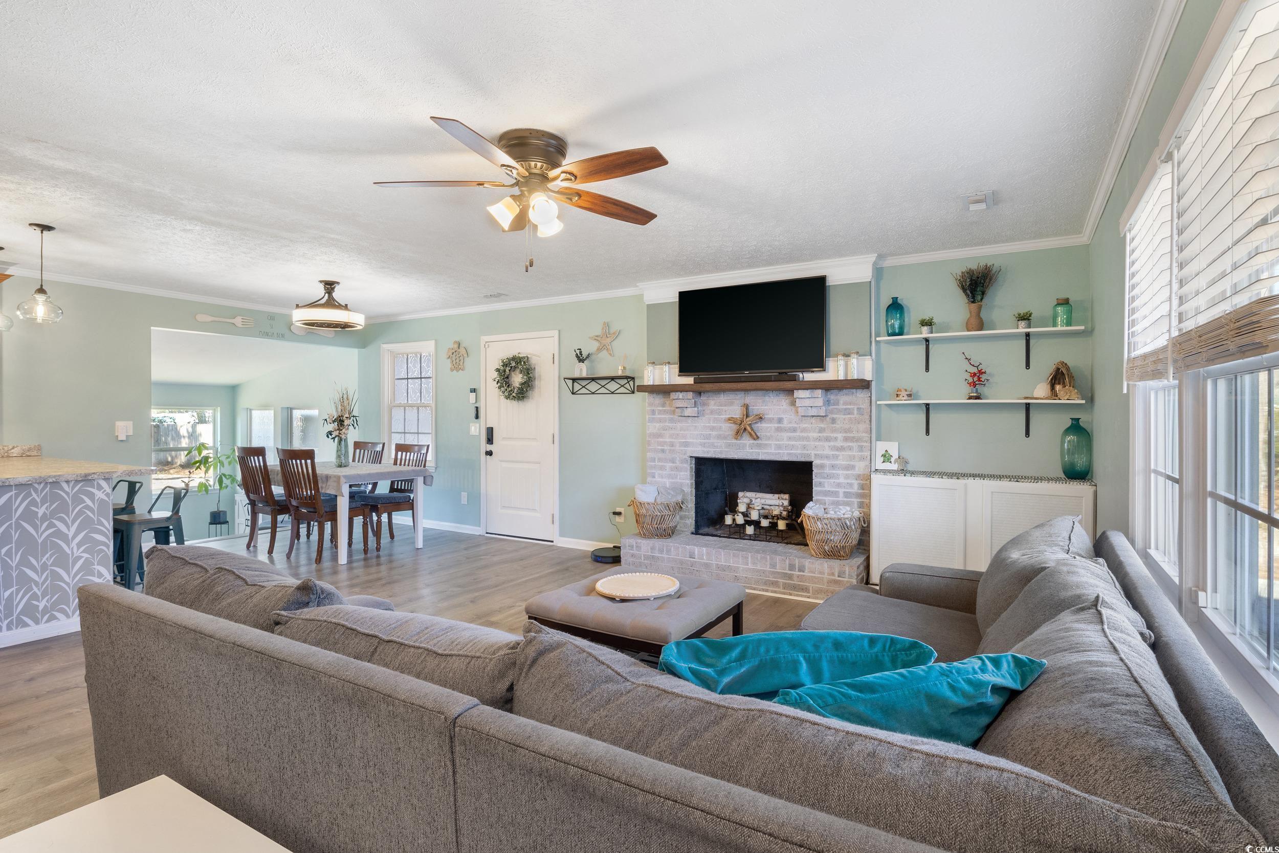707 Rose Dr.