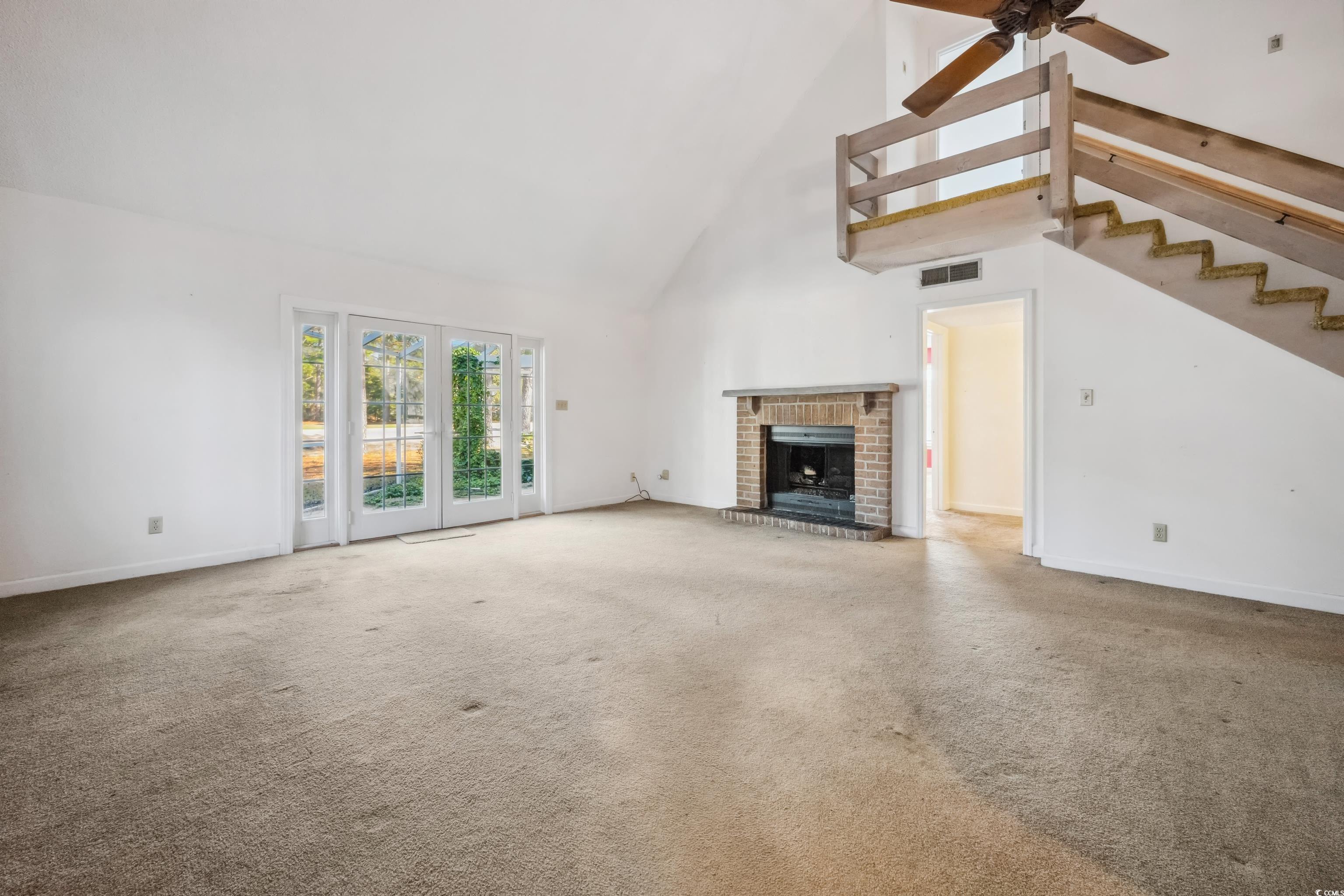 560 Aspen Loop