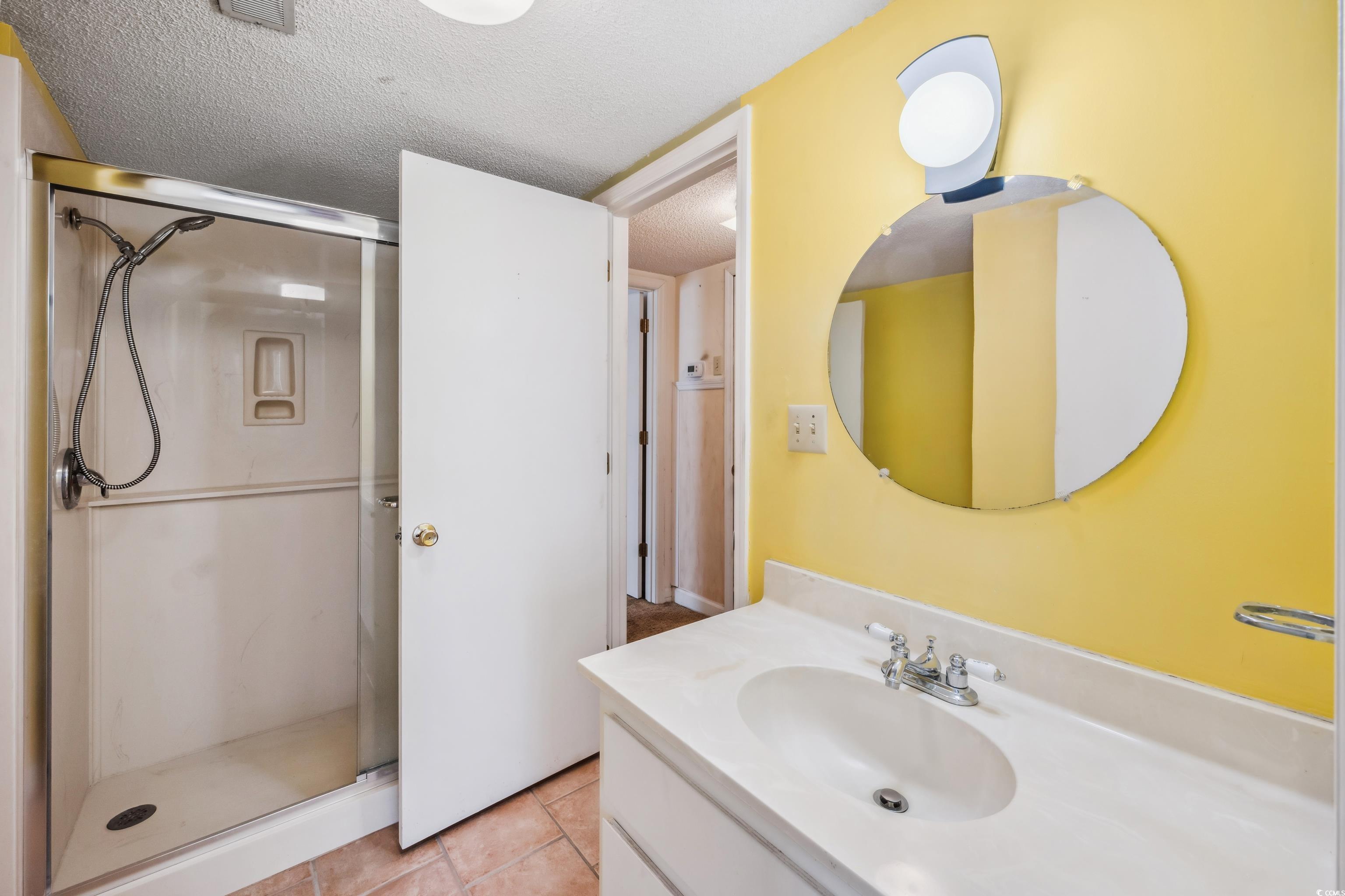 560 Aspen Loop