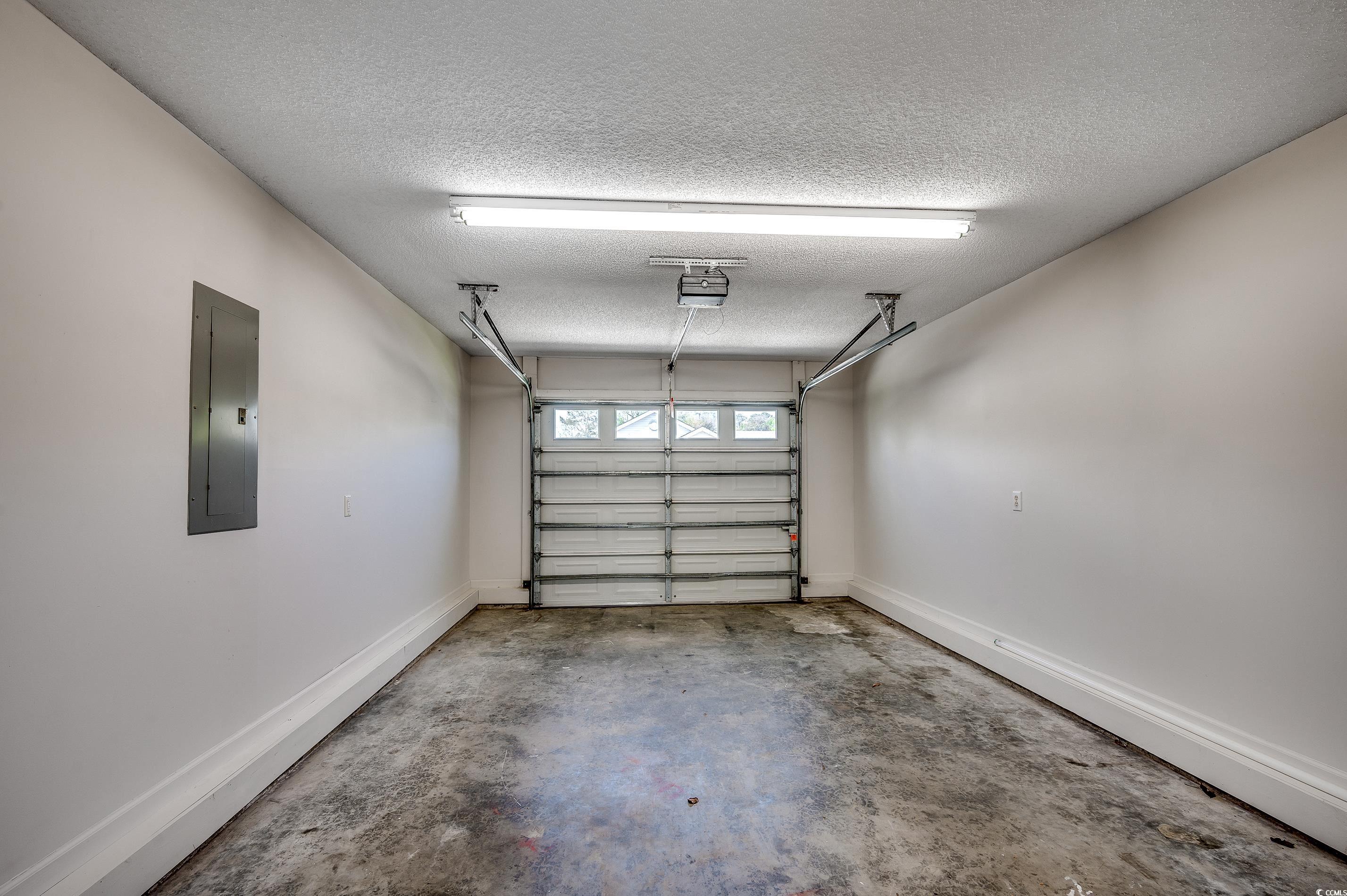9650 Bradford Ln.