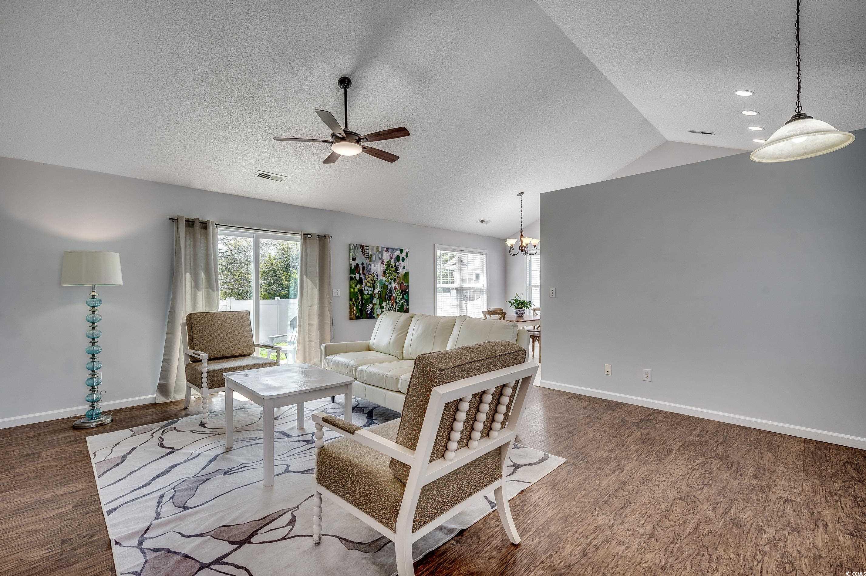 9650 Bradford Ln.