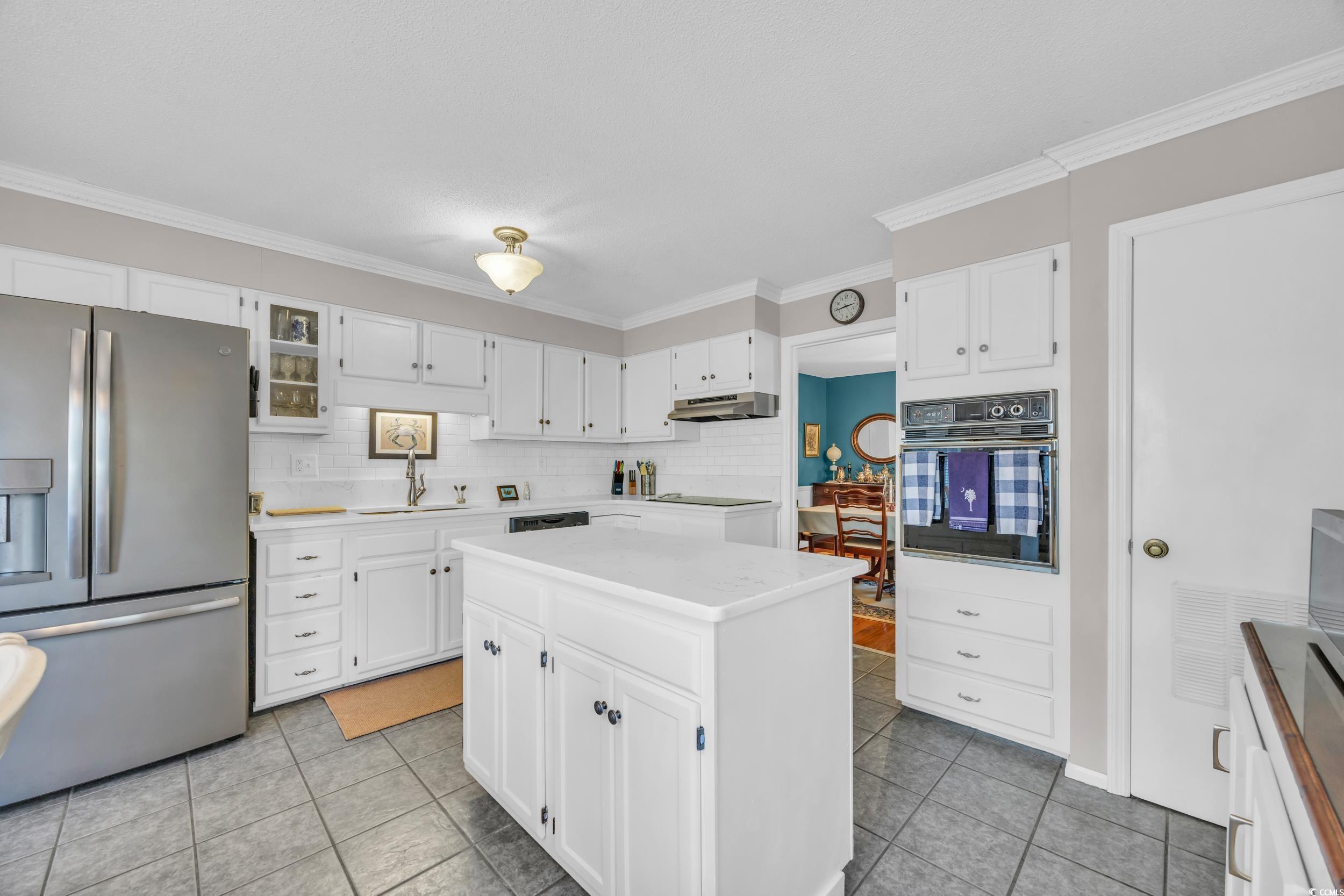 16 Johnstone Ln.