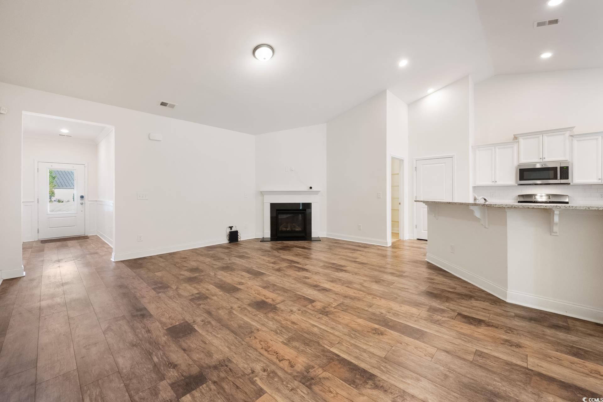 76 Southgate Ct.