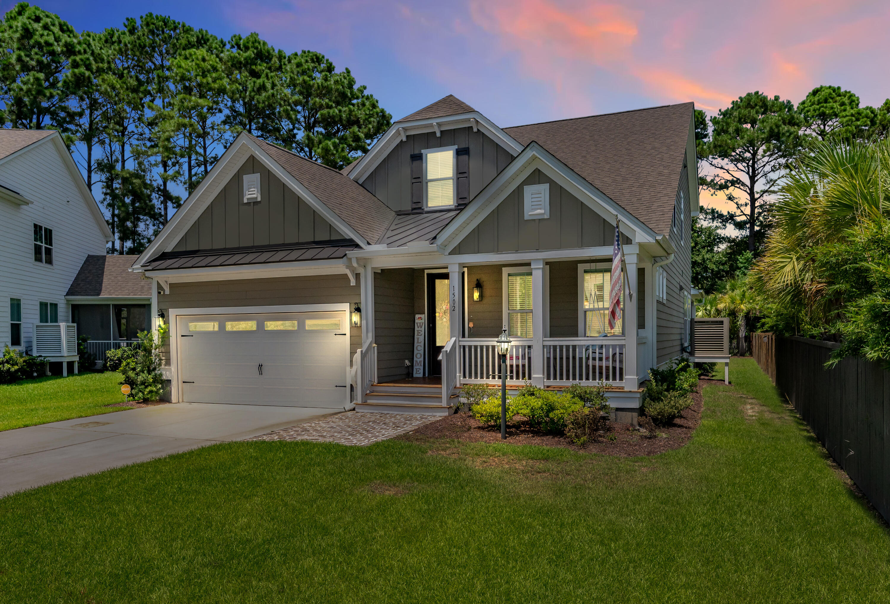 1502 Checker Court