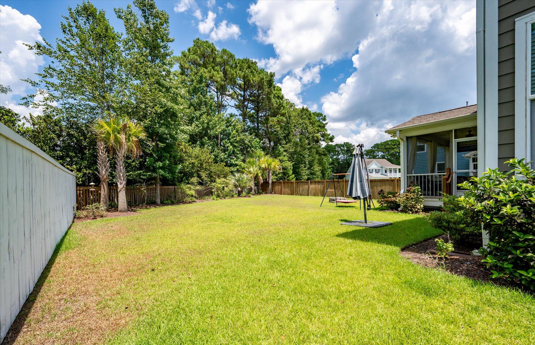 1502 Checker Court