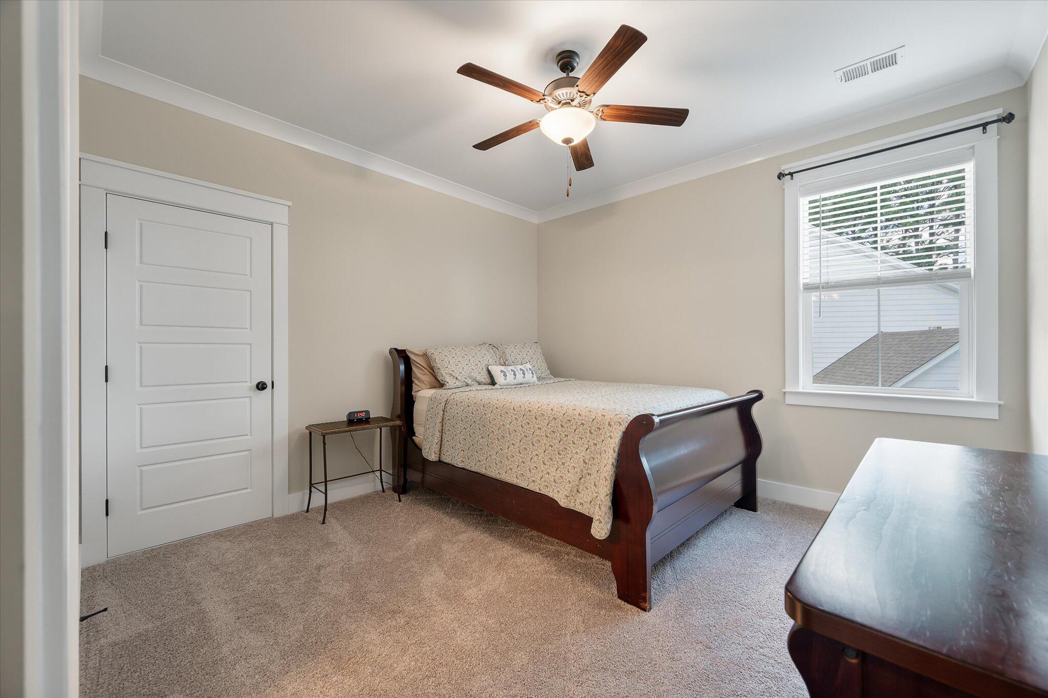 1502 Checker Court