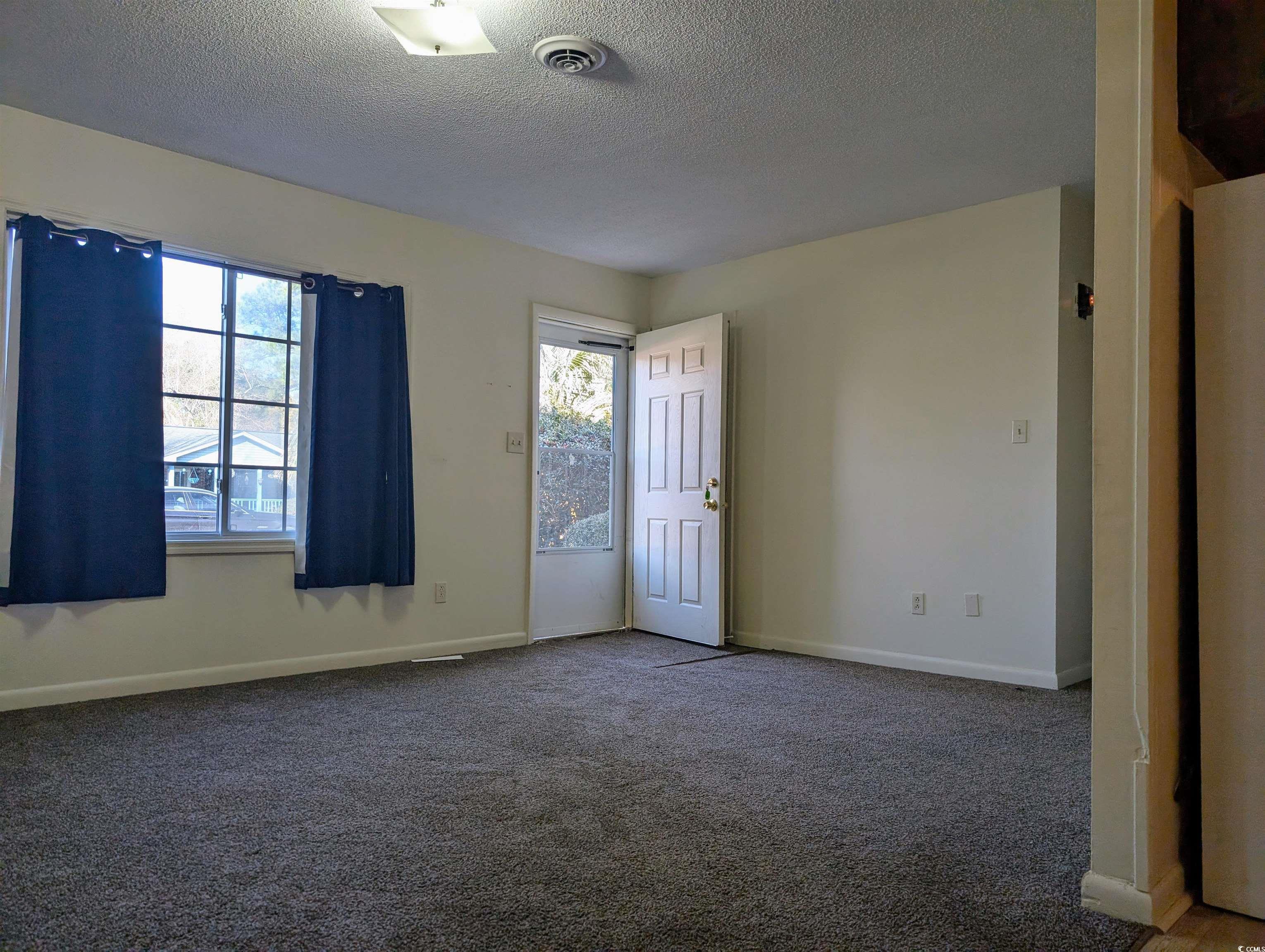 334 Lincolnshire Dr.