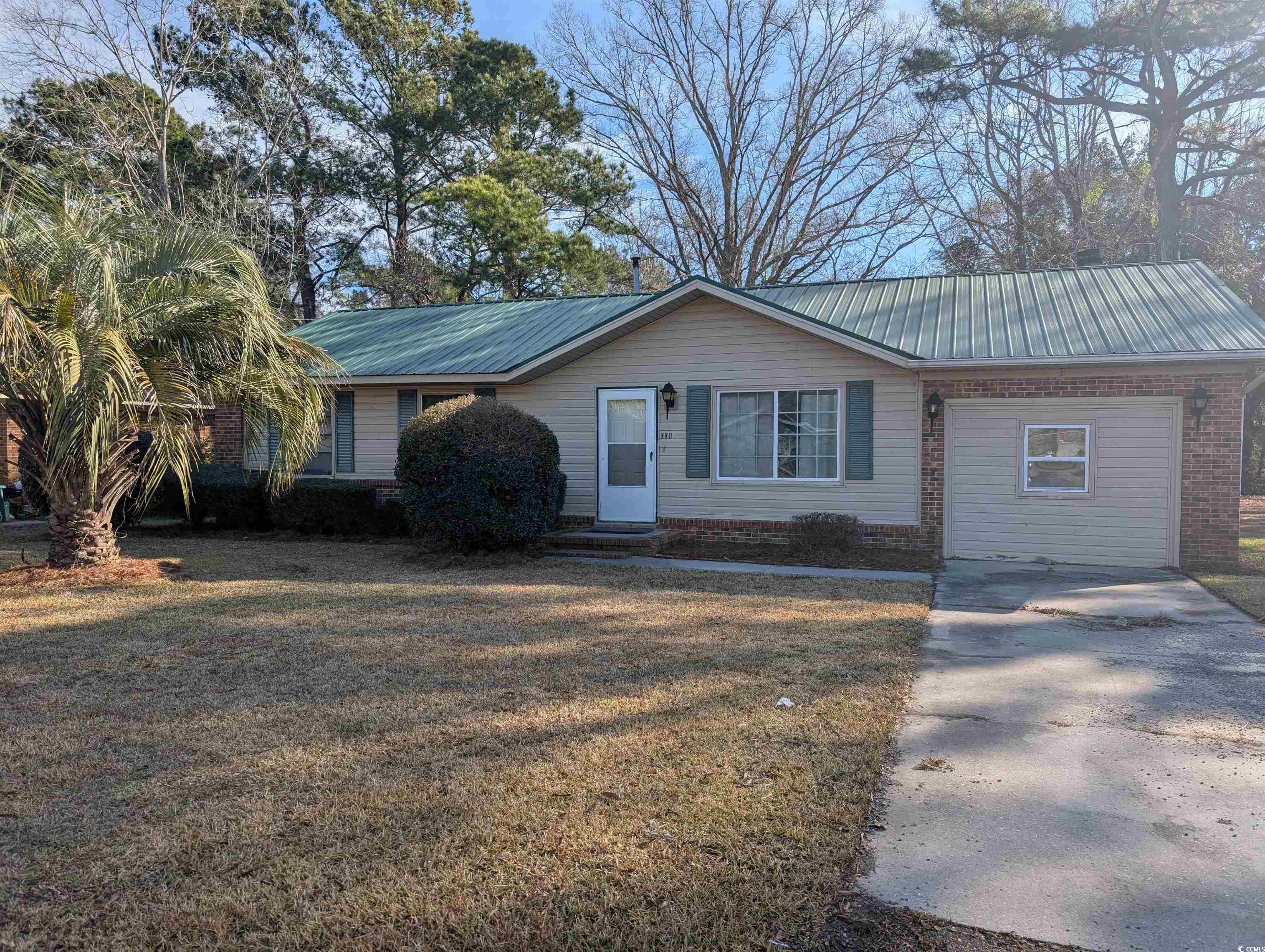334 Lincolnshire Dr.