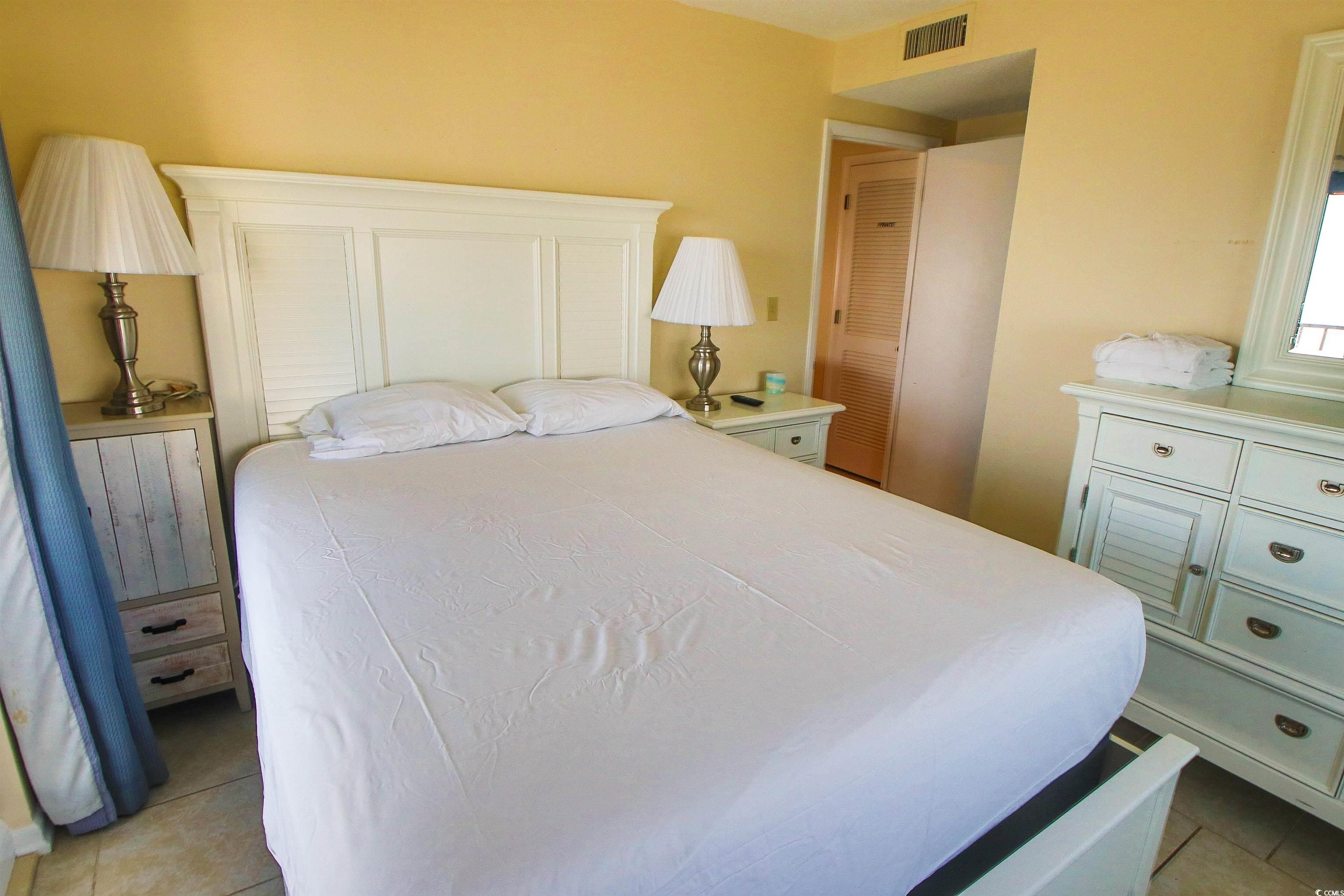5905 S Kings Hwy. Unit: 1601-C