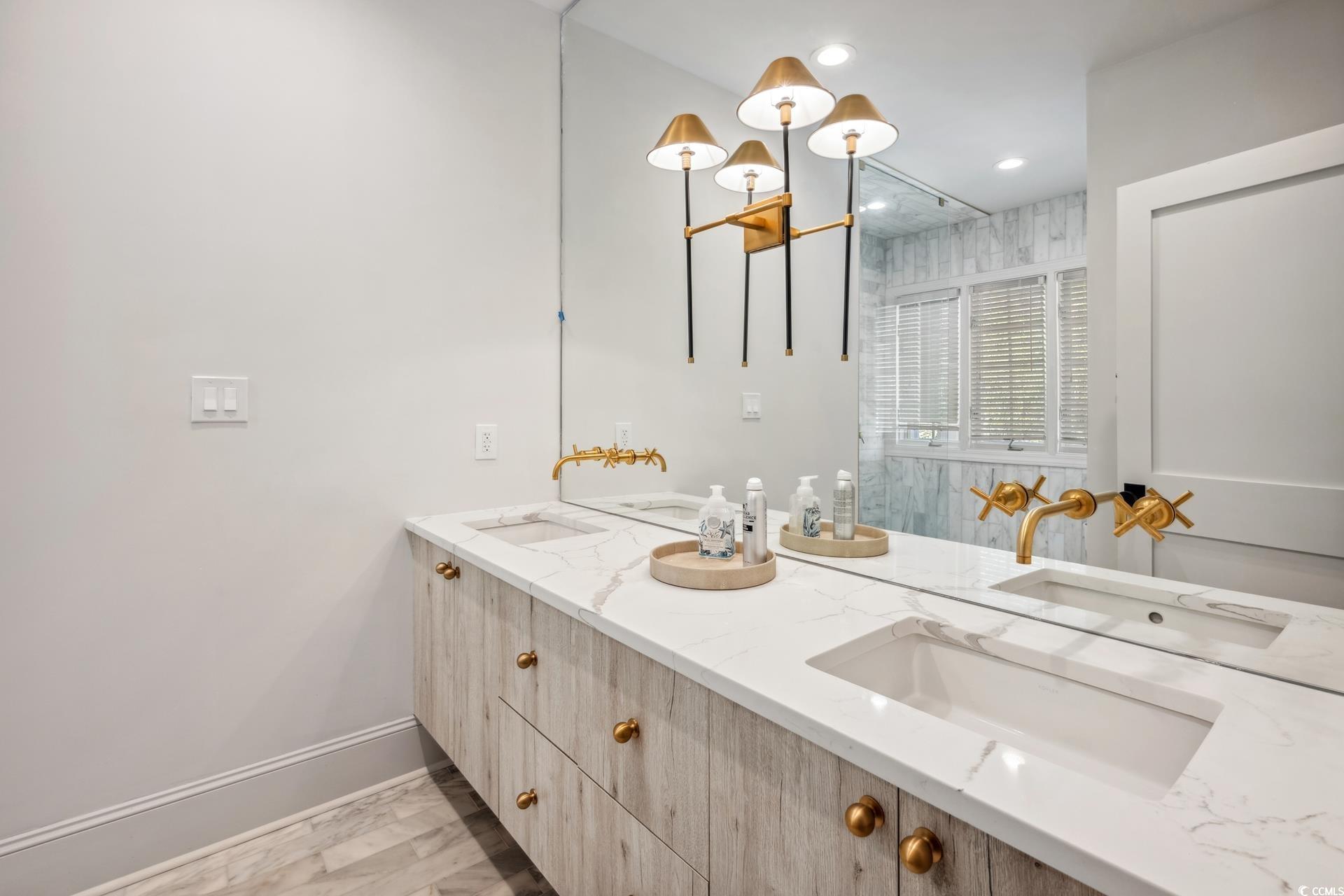 1046 Wallace Pate Dr.