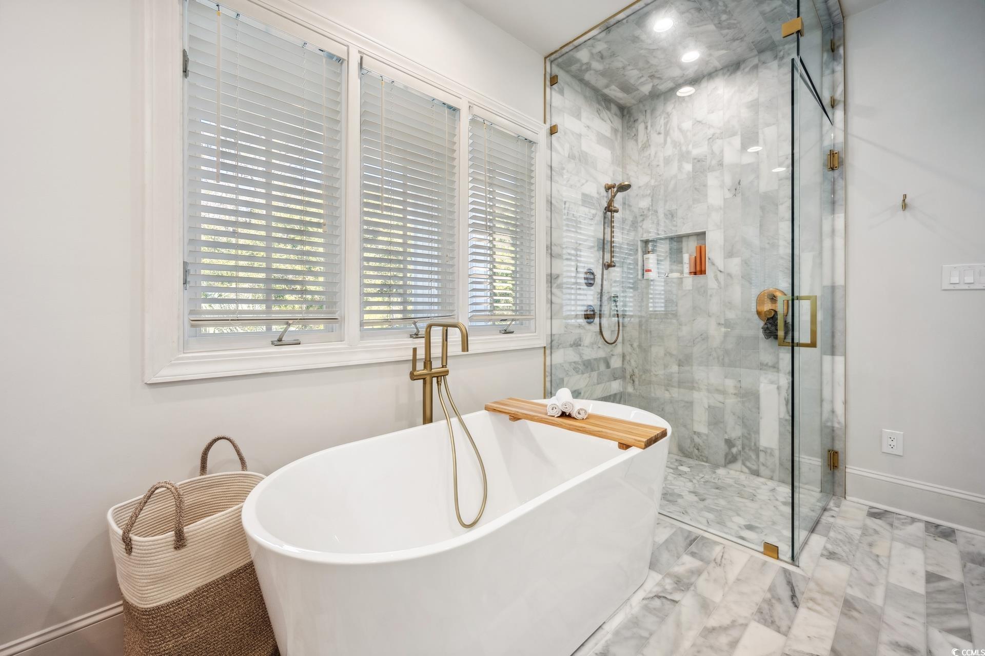 1046 Wallace Pate Dr.