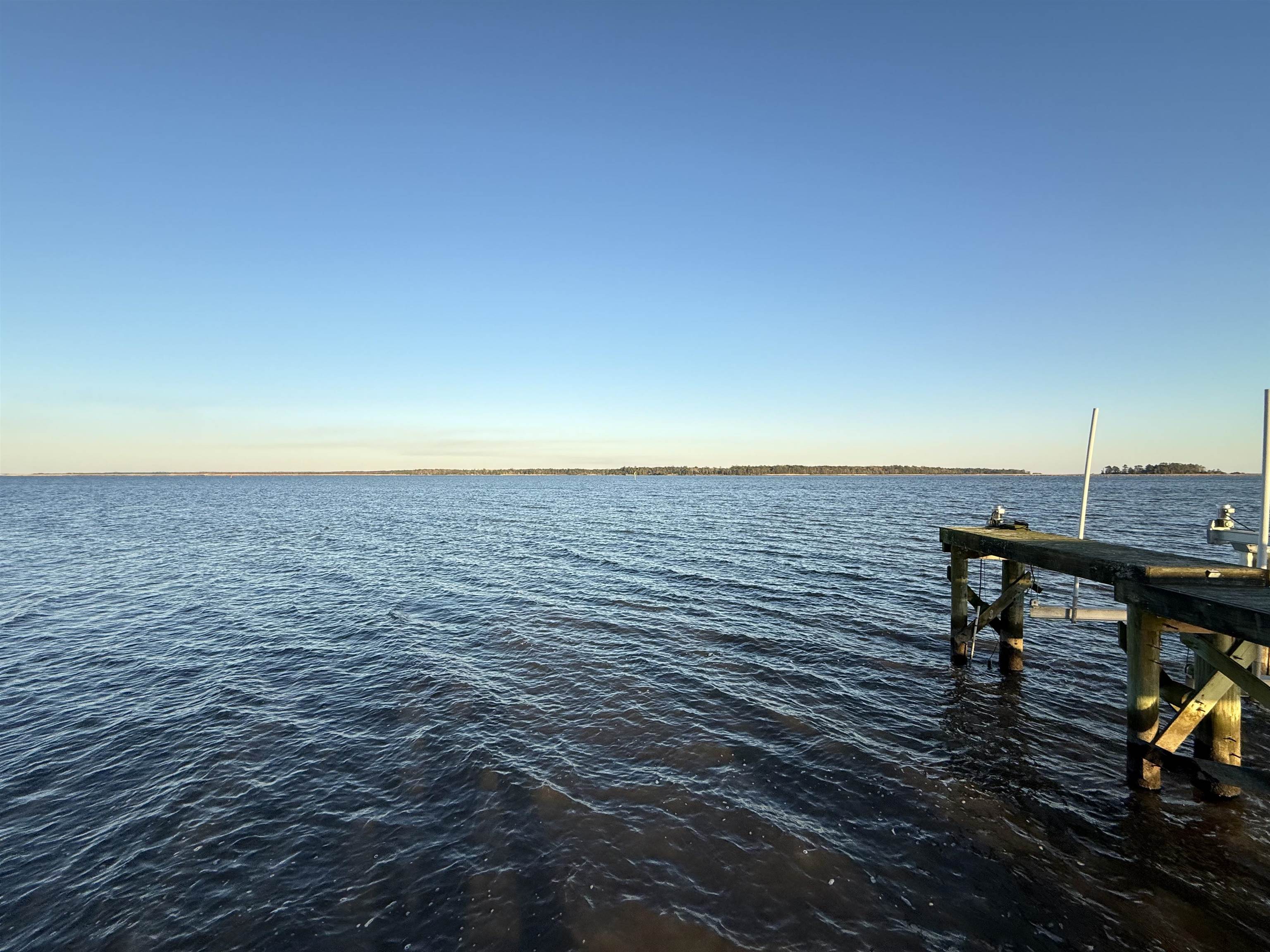 159 Commanders Island Rd.