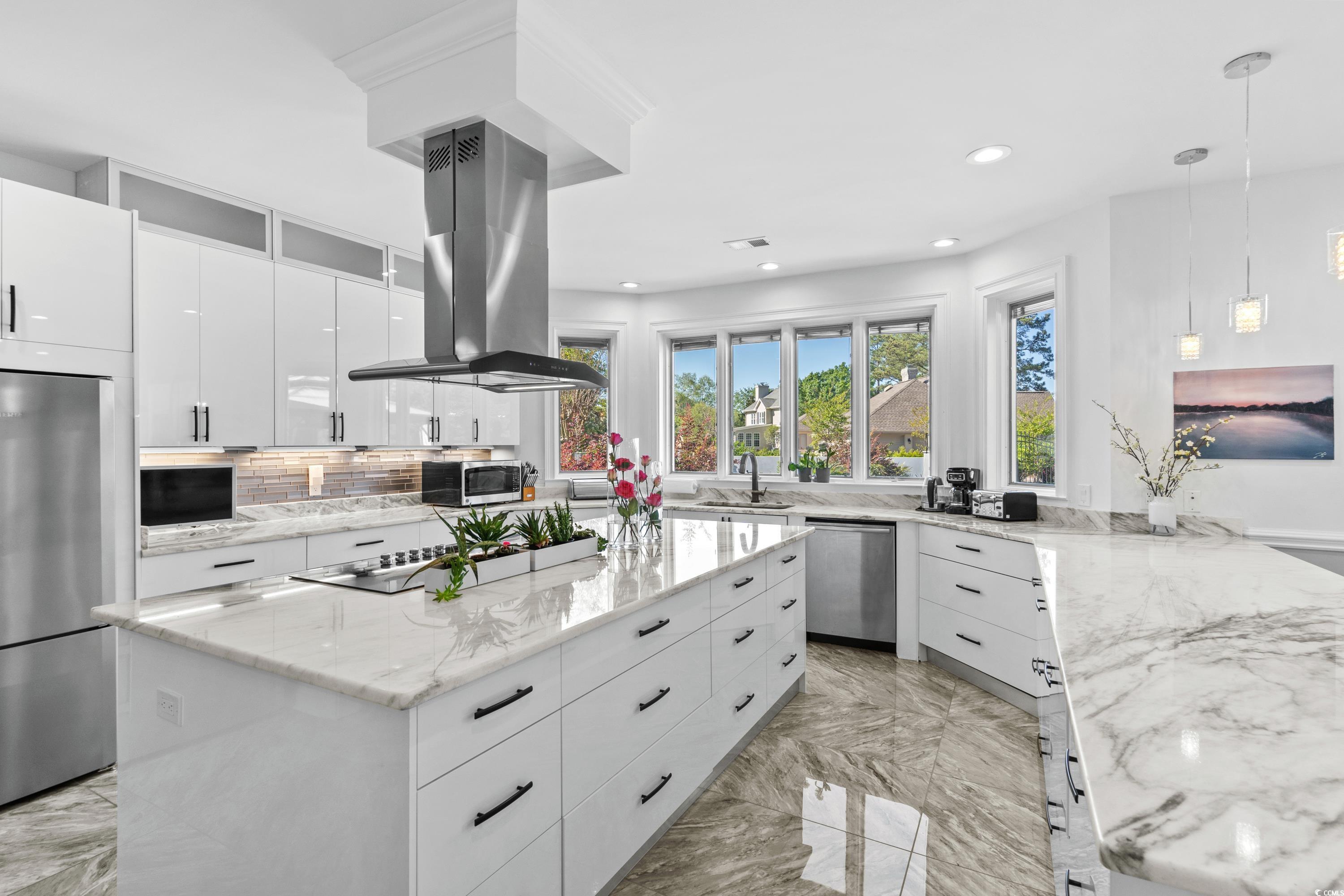 3700 Waterford Dr.