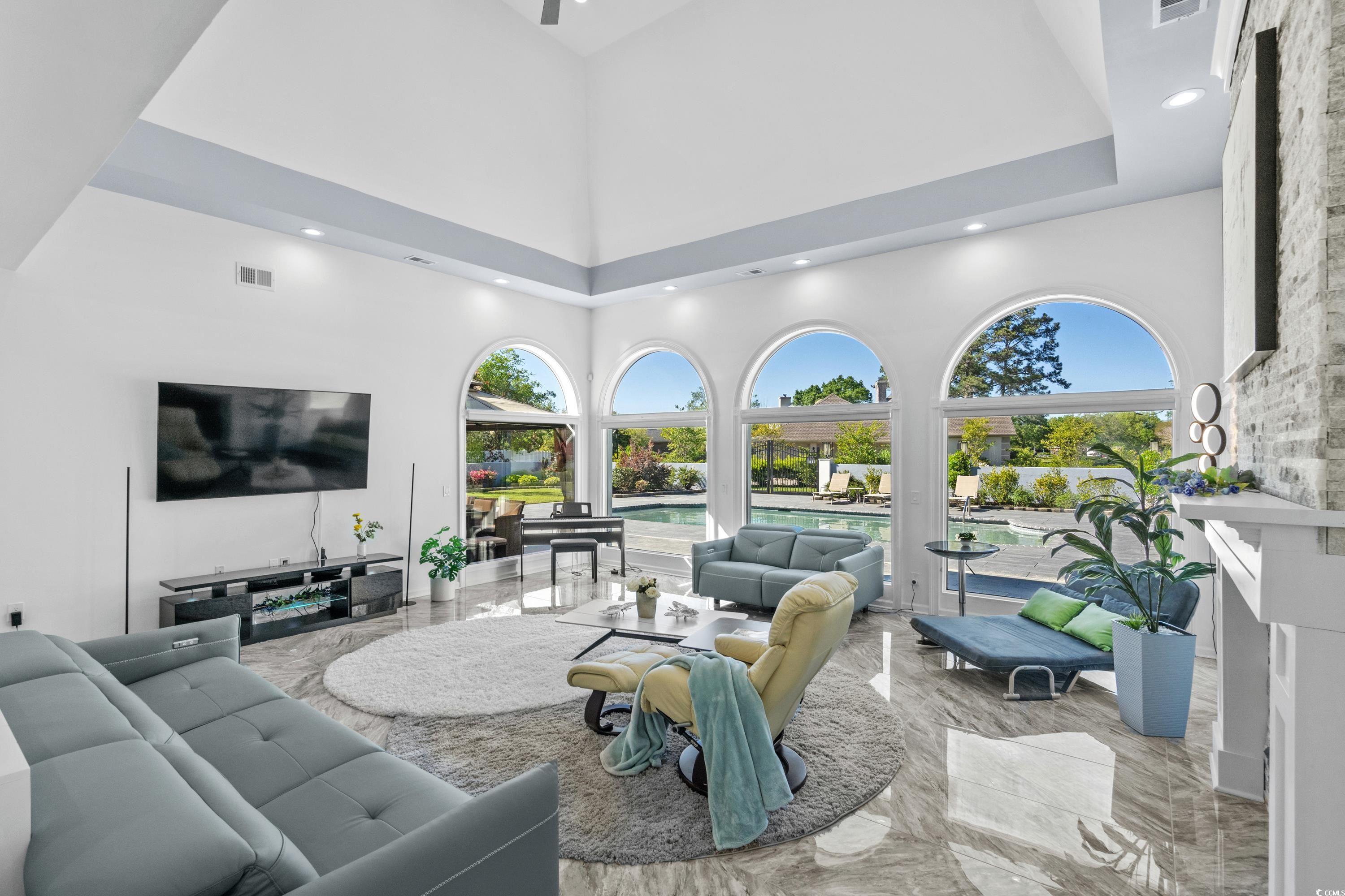 3700 Waterford Dr.