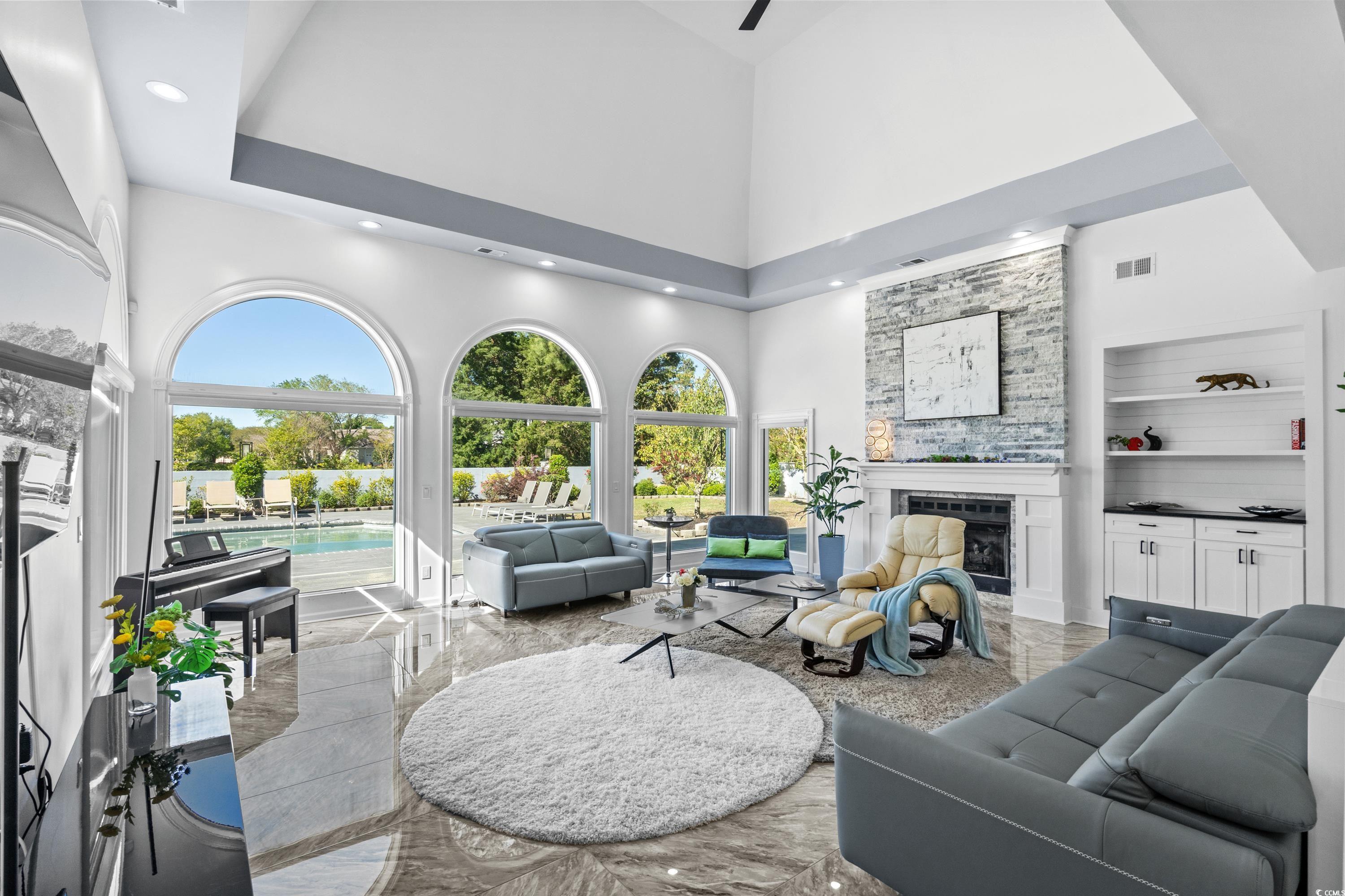 3700 Waterford Dr.