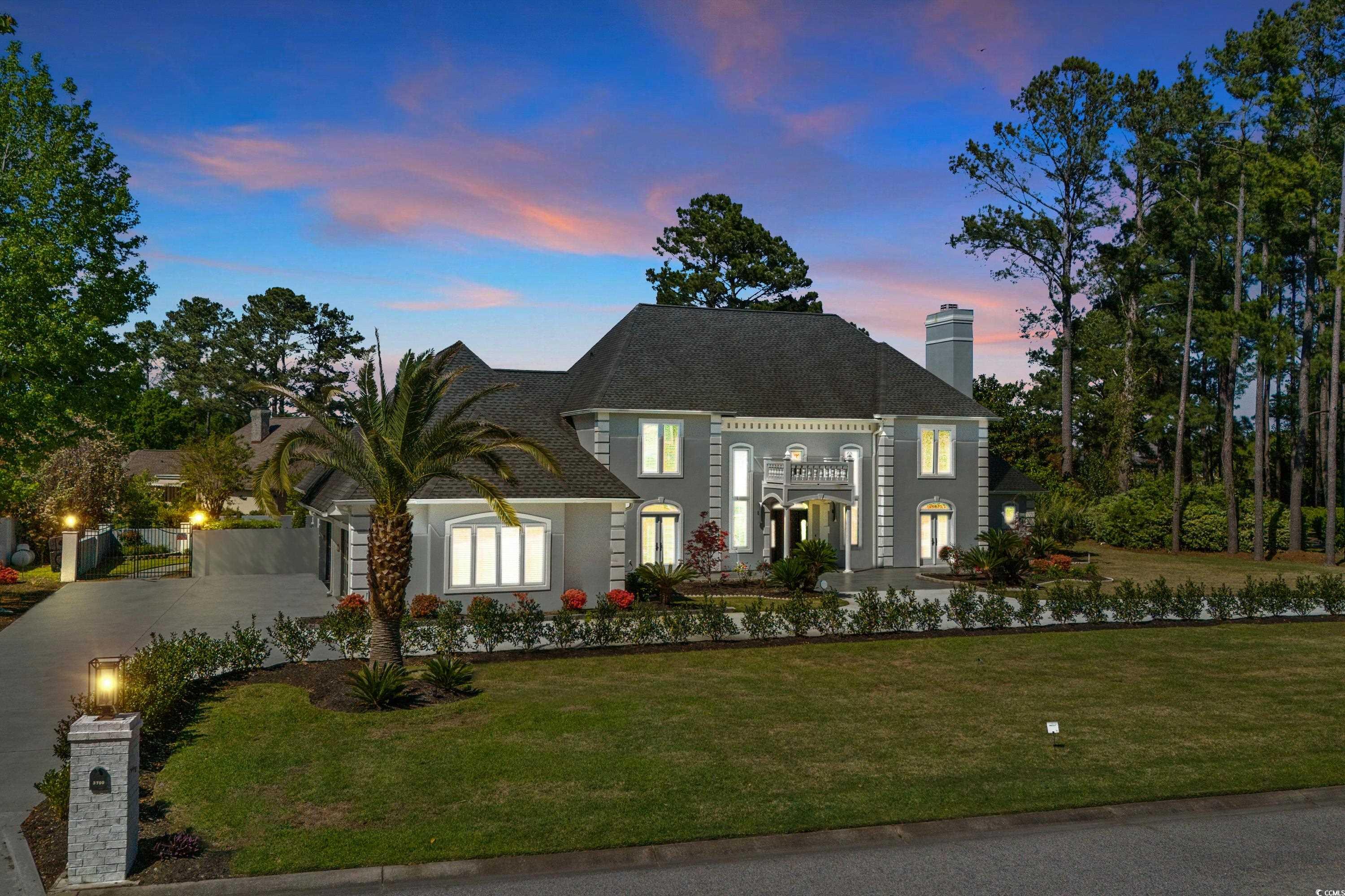 3700 Waterford Dr.