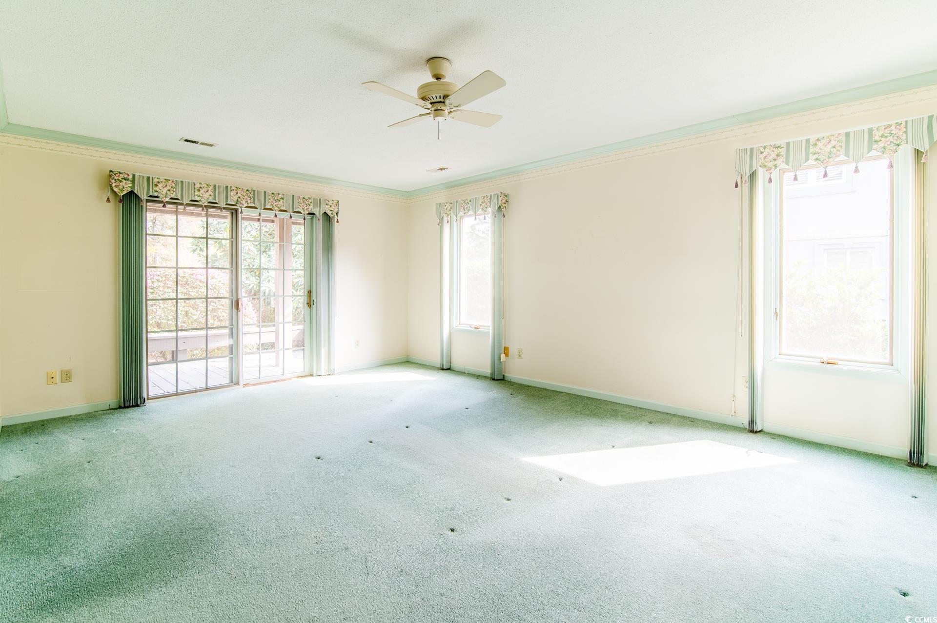 438 Aspen Loop