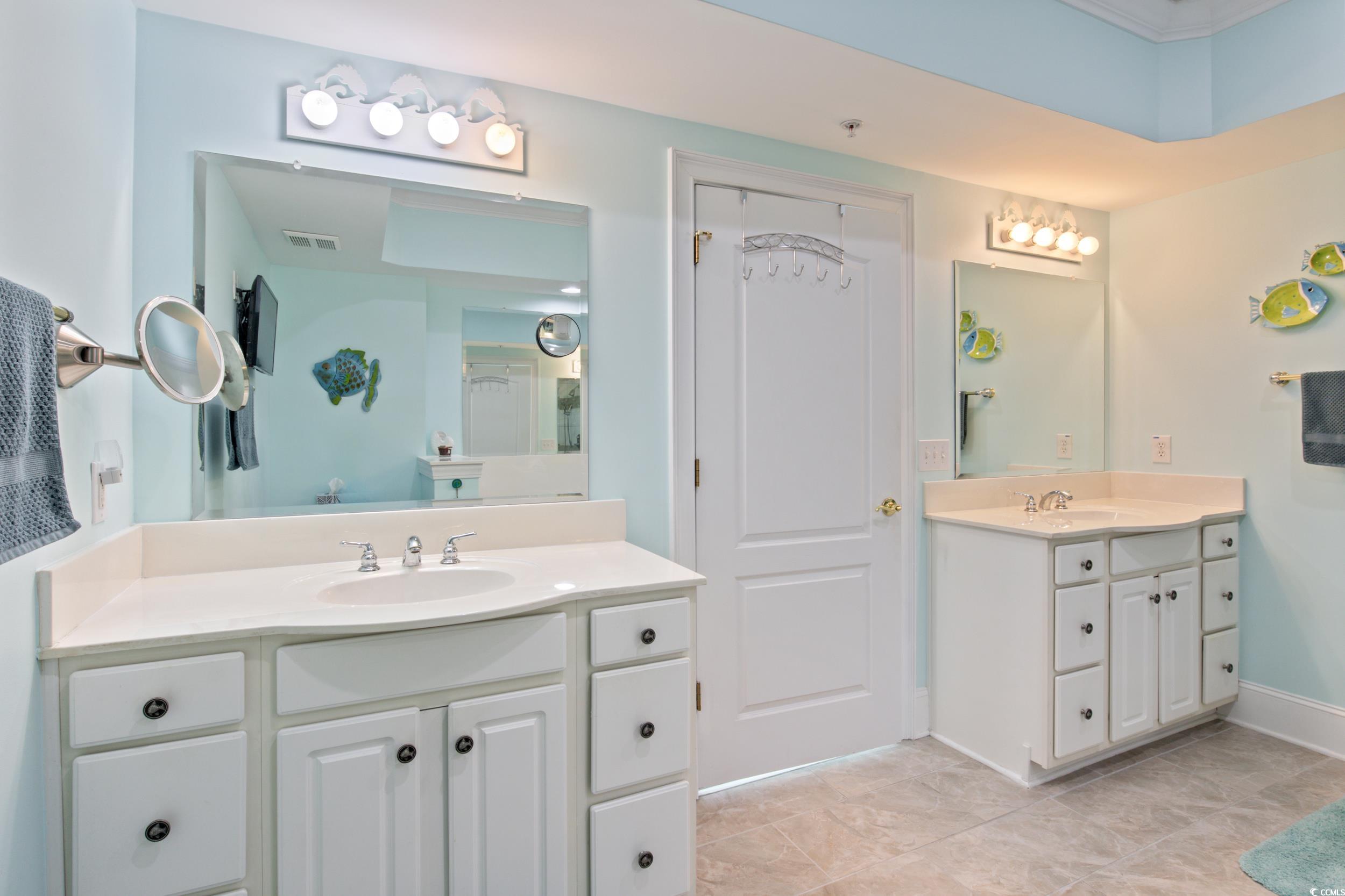 2180 Waterview Dr. Unit: 733