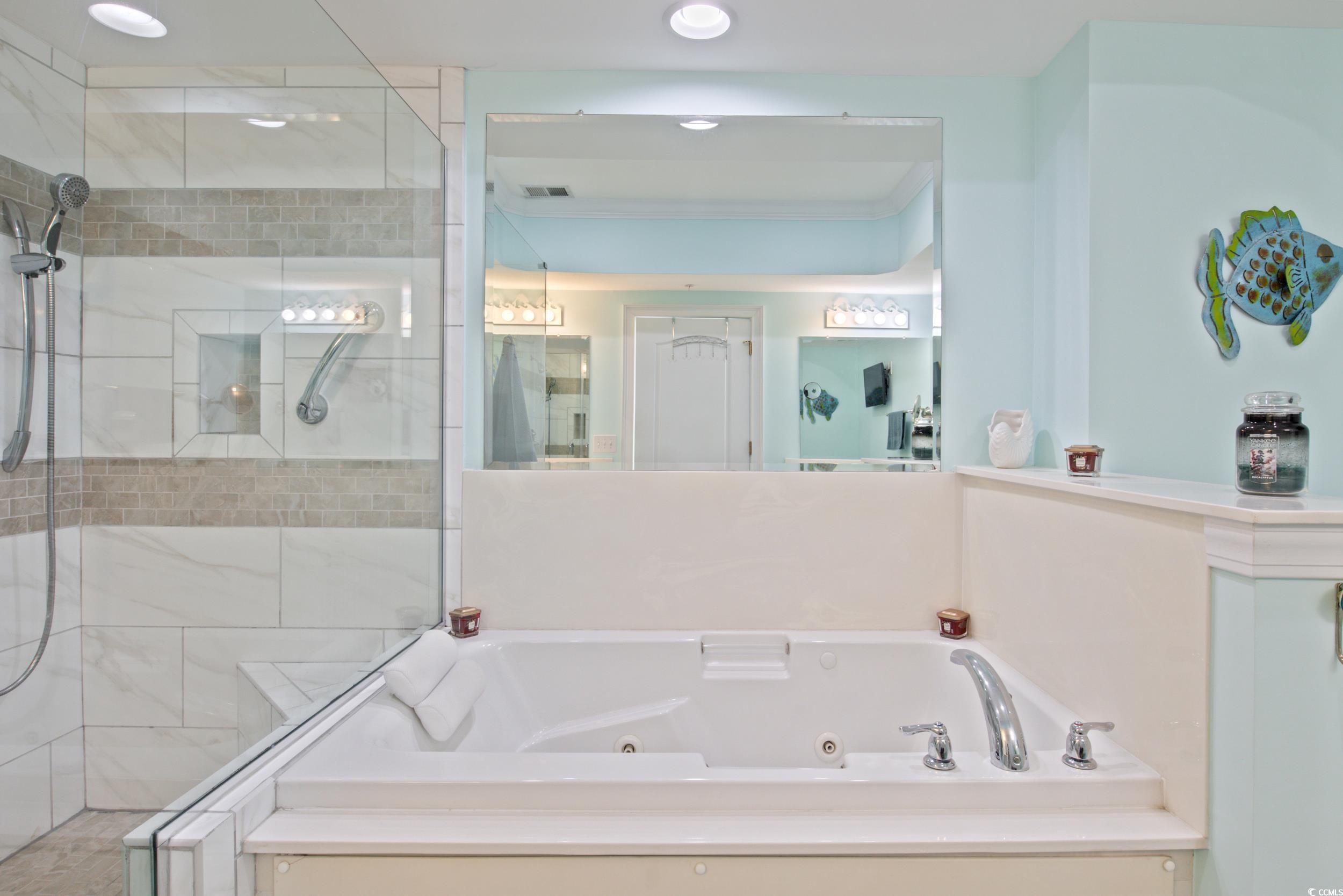 2180 Waterview Dr. Unit: 733