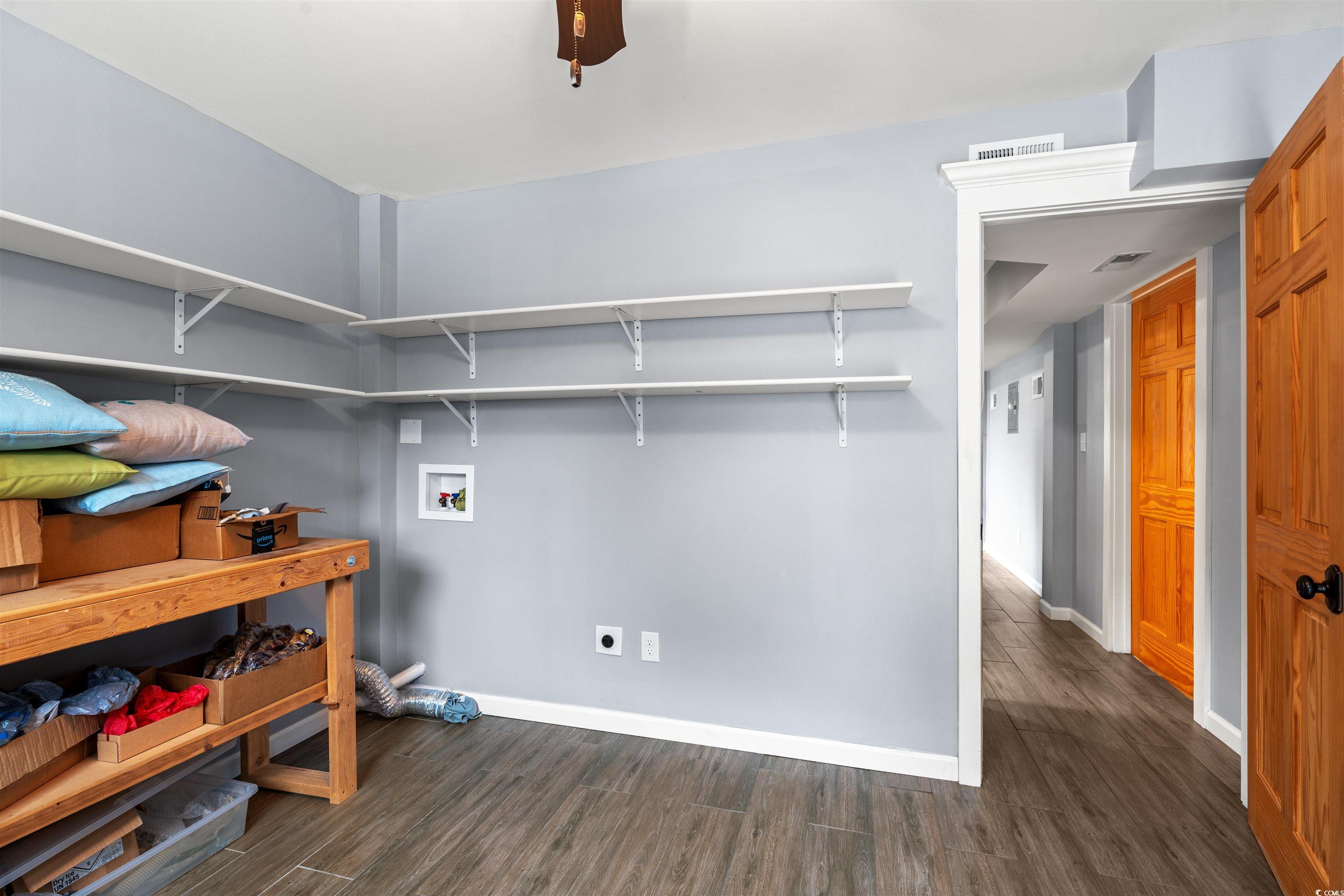 67 Kingsbury Pl.